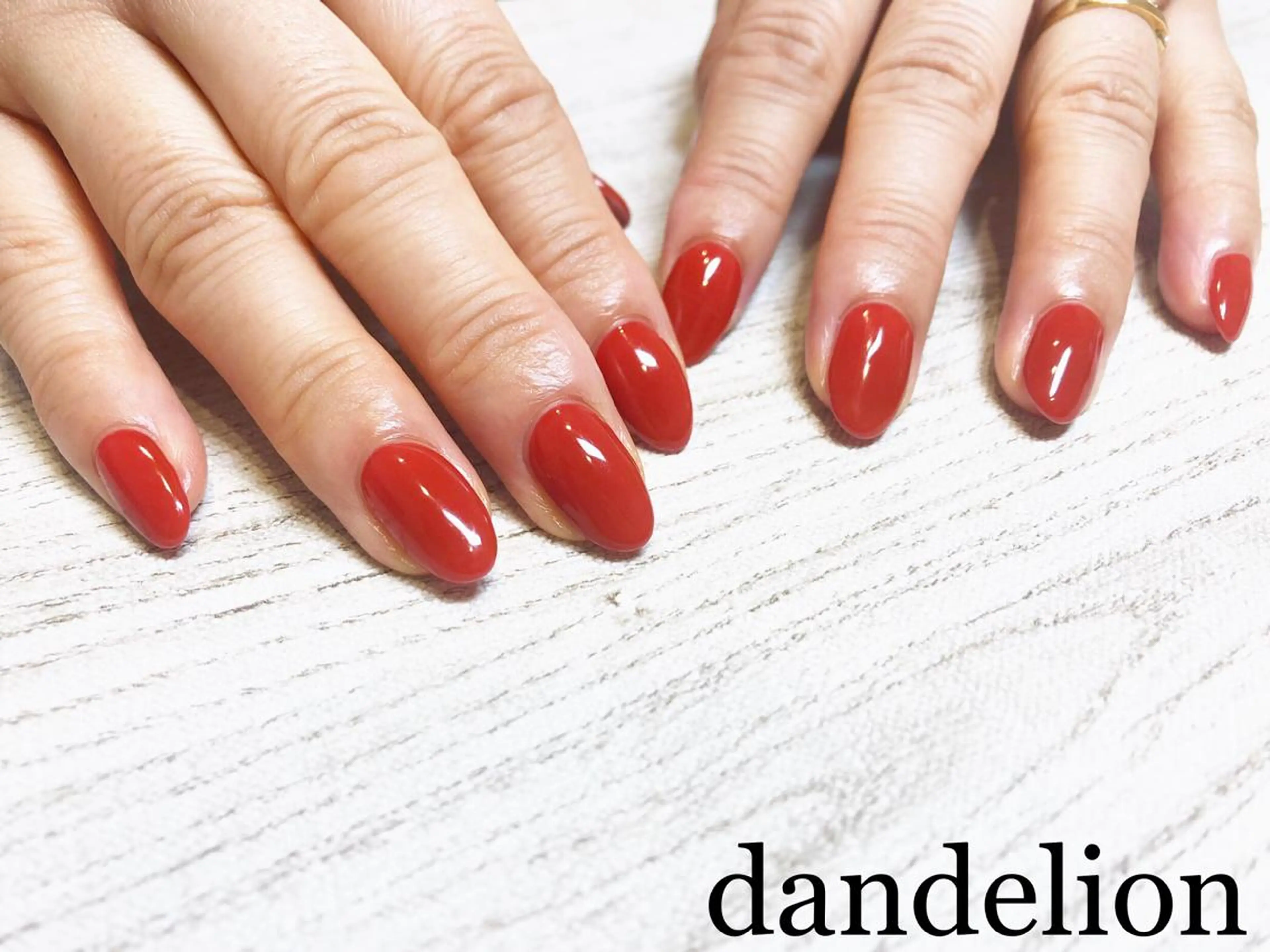 ネイル ハンドネイル ハンドケア dandelion ダンデライオンのネイルデザイン