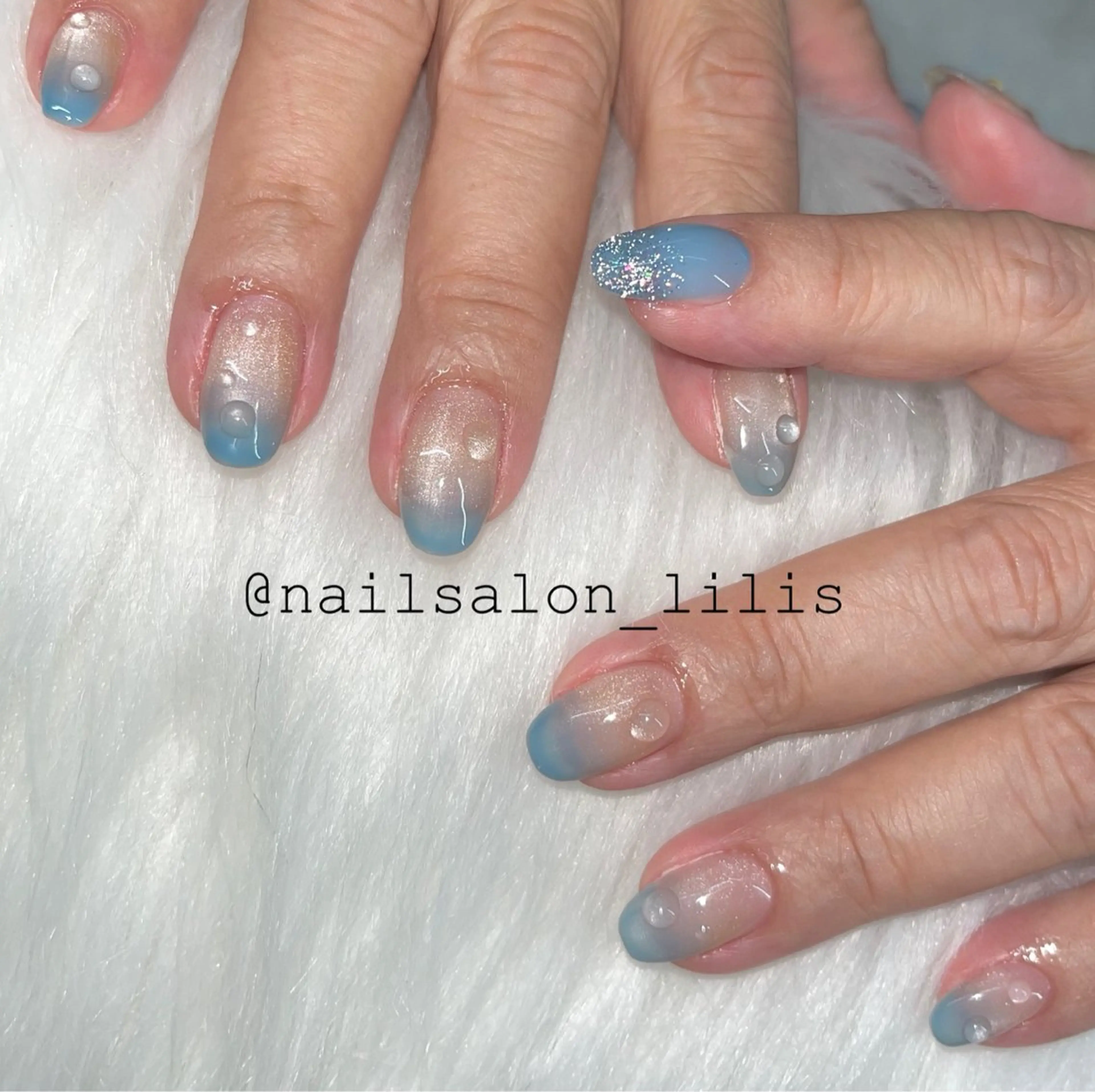 ネイル マグネットネイル ハンドネイル nailsalon Lilisのネイルデザイン