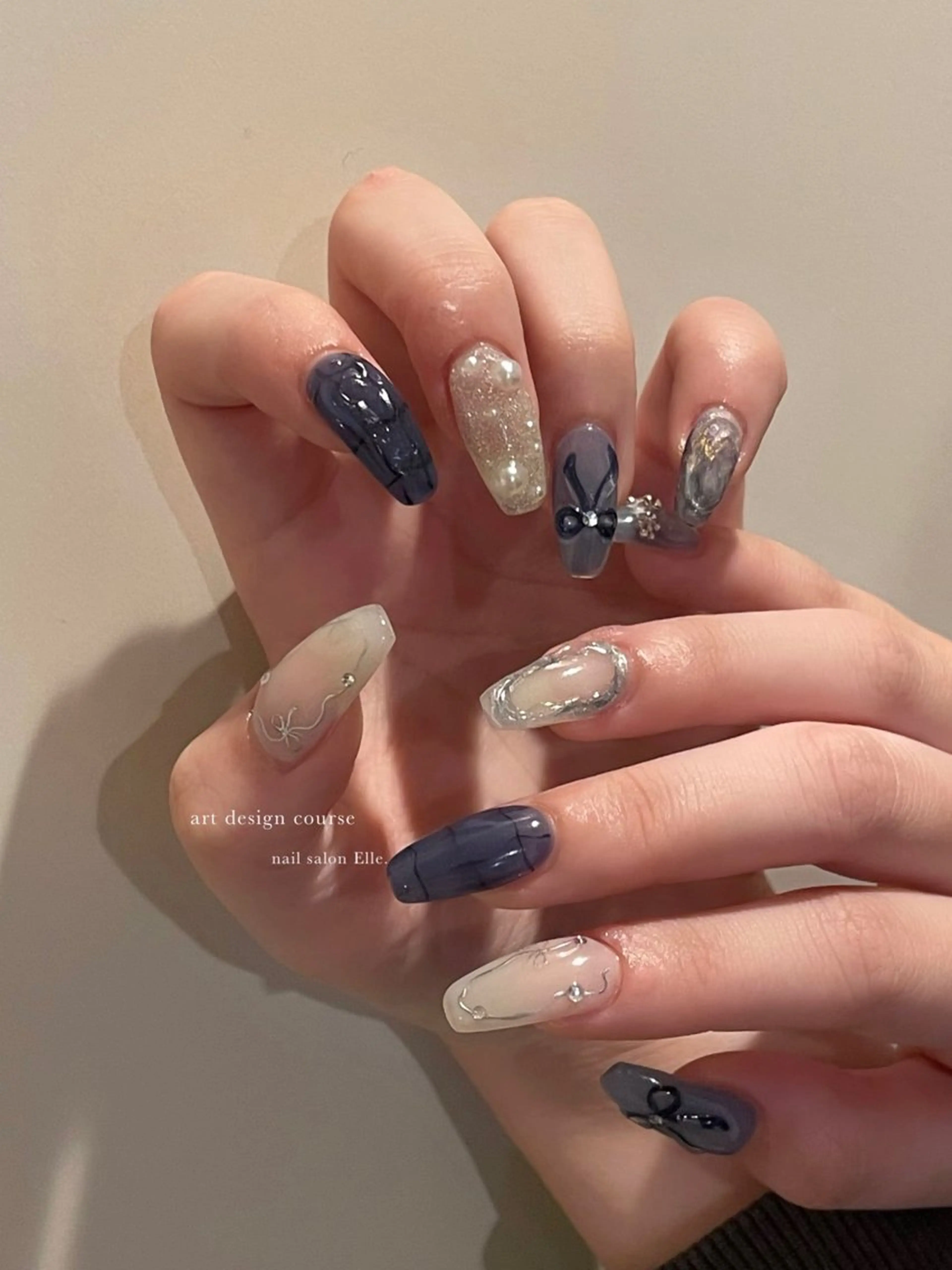 ネイル アートネイル オーロラネイル チークネイル フレンチネイル ガラスフレンチ ハンドネイル 🎀🎀YooLi Nail Salonのネイルデザイン