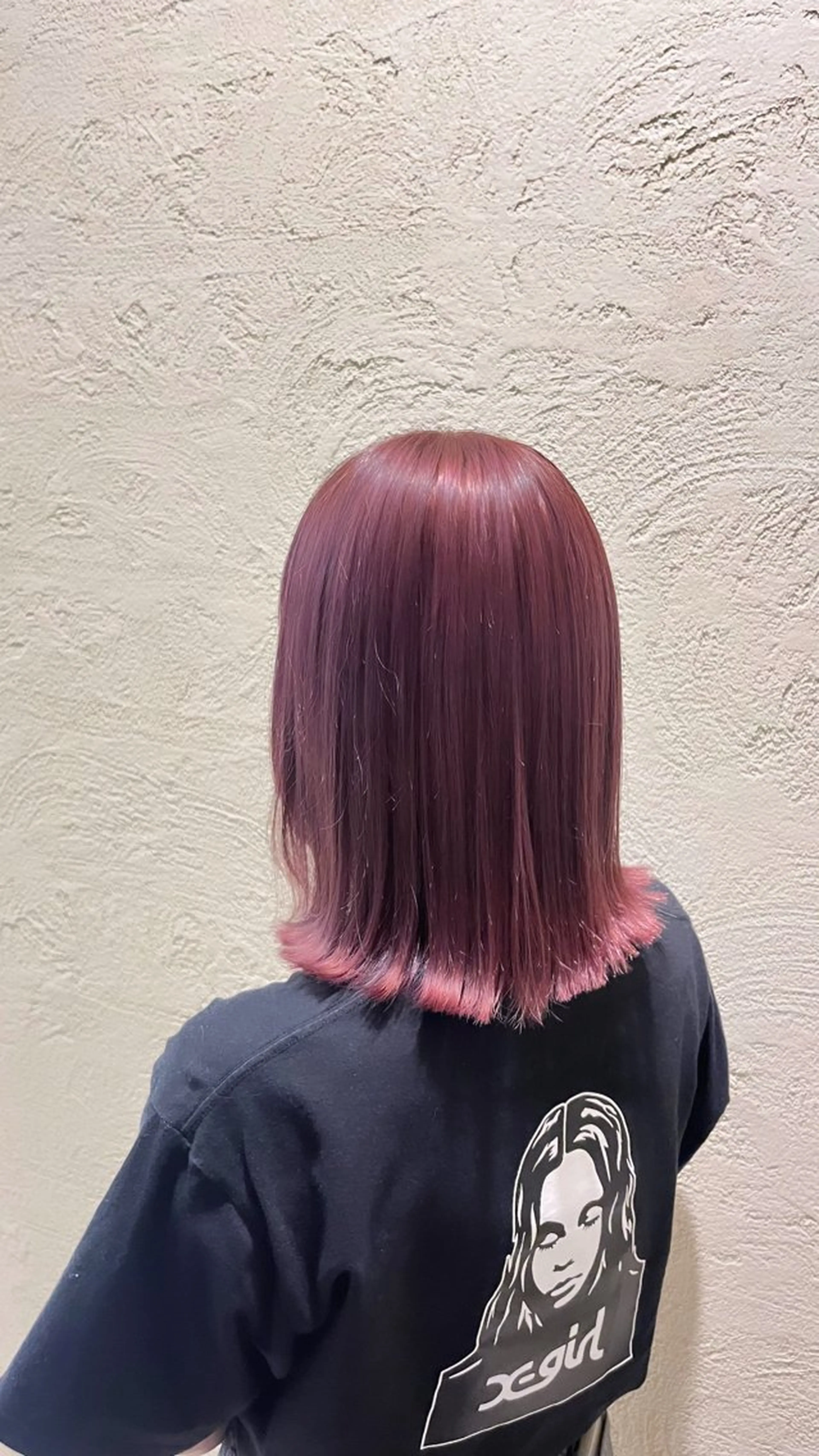 カラー ラベンダーカラー ラベンダーピンク ピンクカラー ヘアカラー ルプラボウ 鈴木 莉菜のヘアスタイル