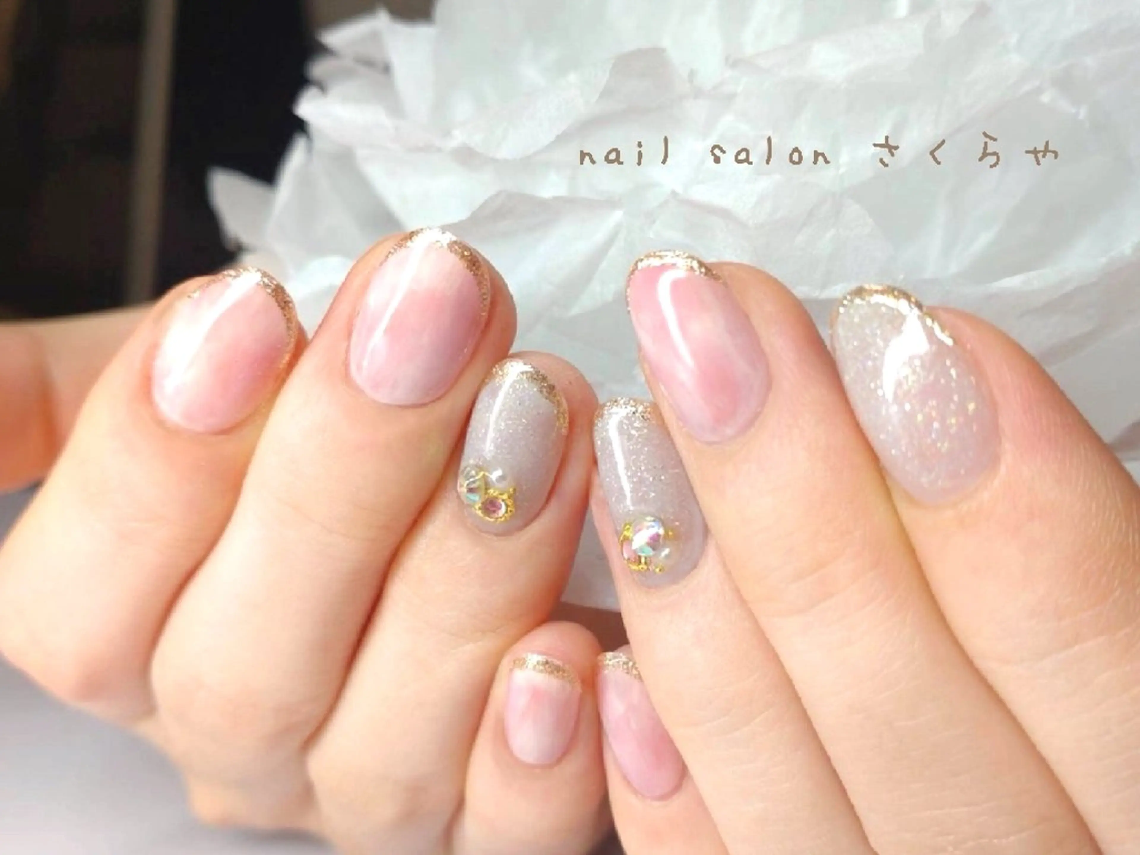 ハンドネイル さくらや❤ パラジェル使用のネイルデザイン