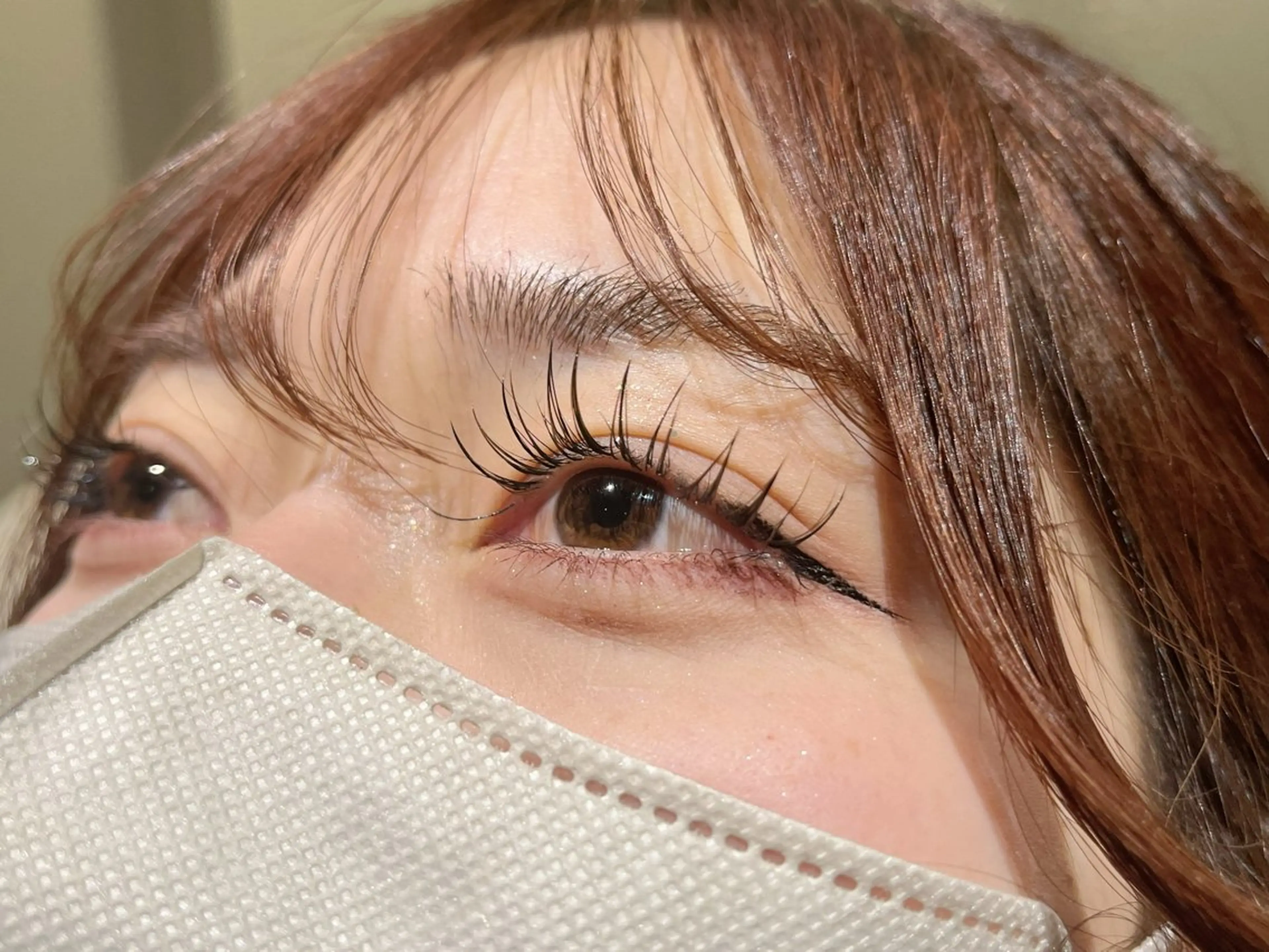 マツエク・マツパ 飯田 莉穂のヘアスタイル