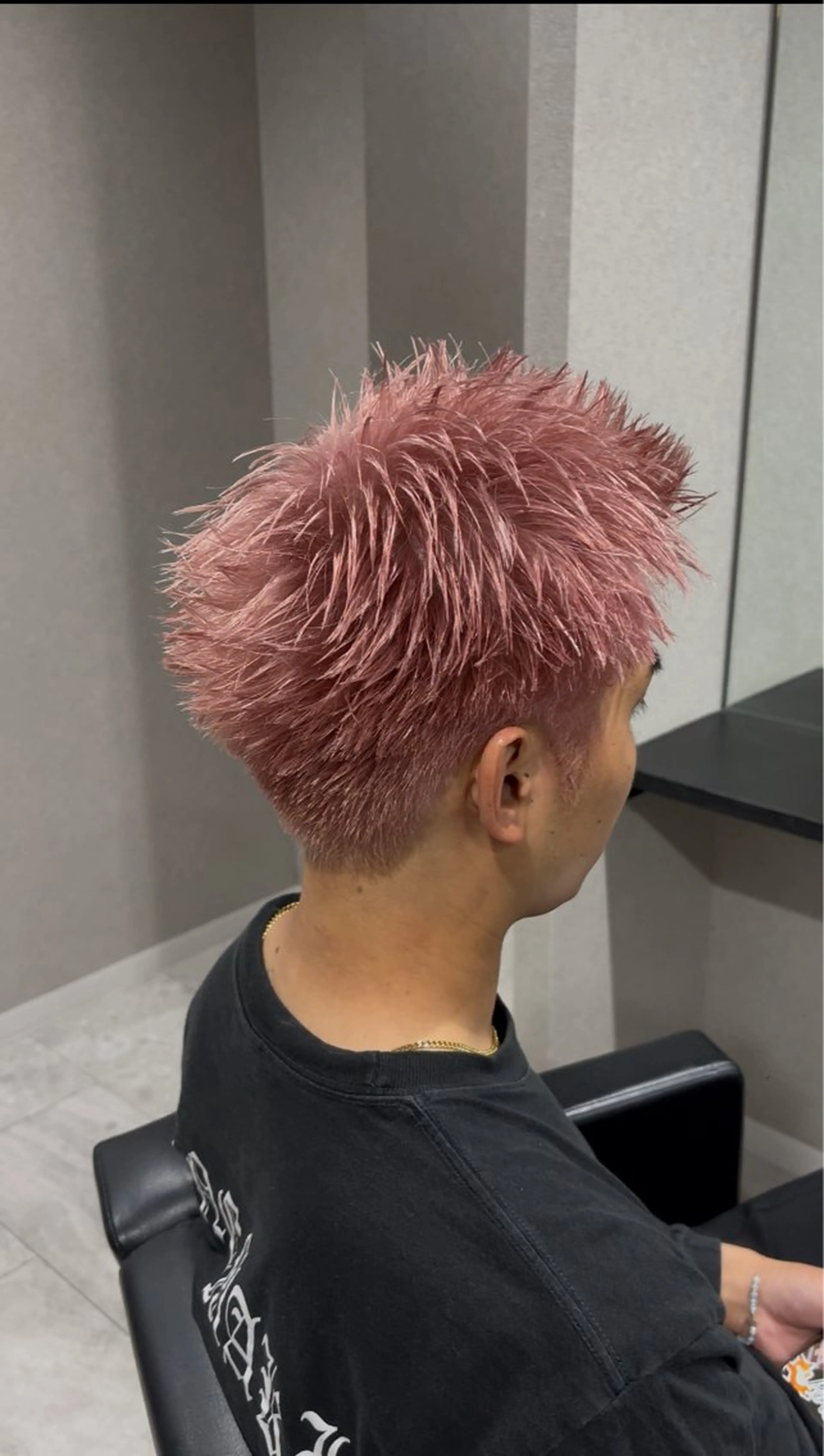 カラー メンズ カット ヘアカラー 西村 杏のヘアスタイル