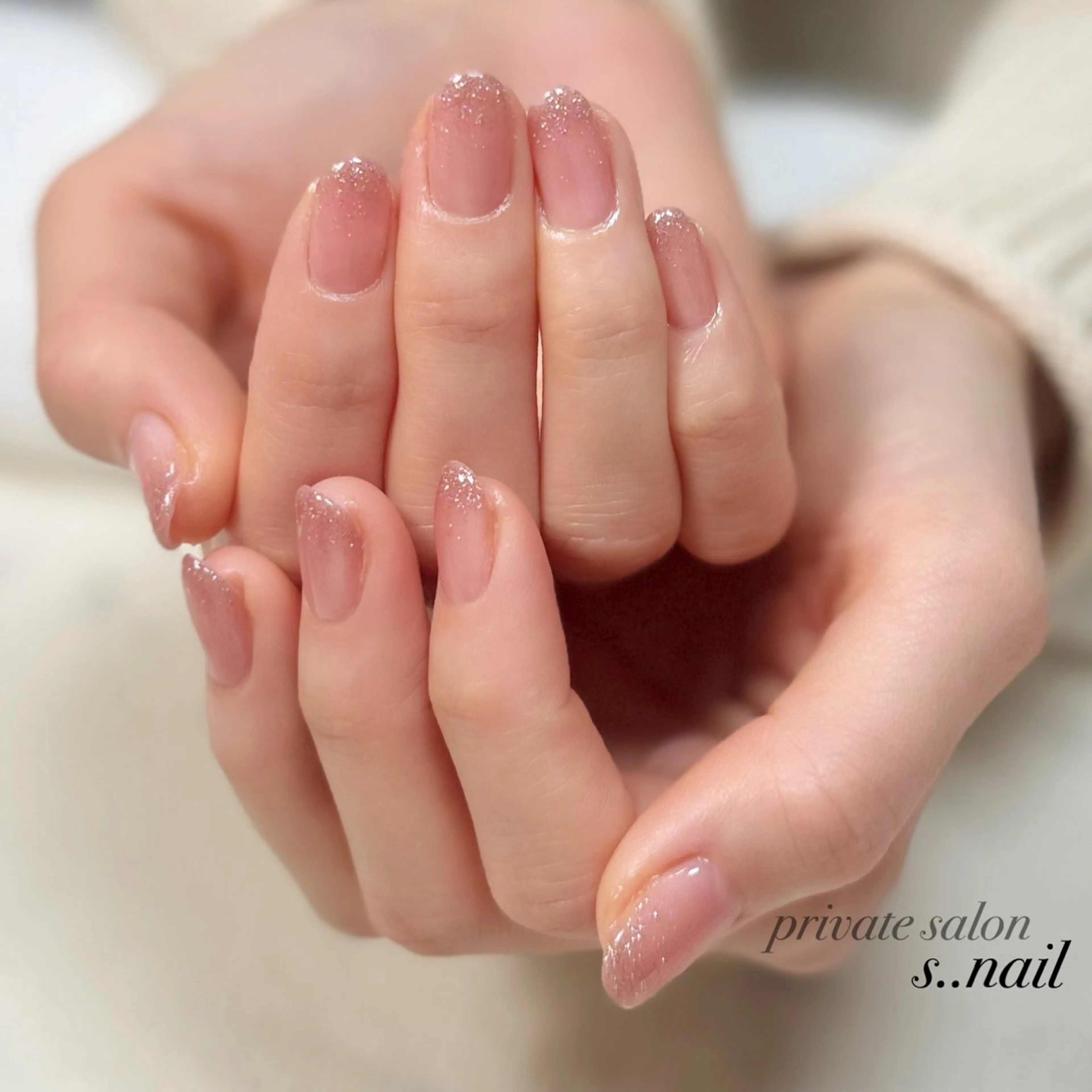 ネイル グラデーション ラメ(グリッター) ハンドネイル フットネイル s..nail / MORITAのネイルデザイン