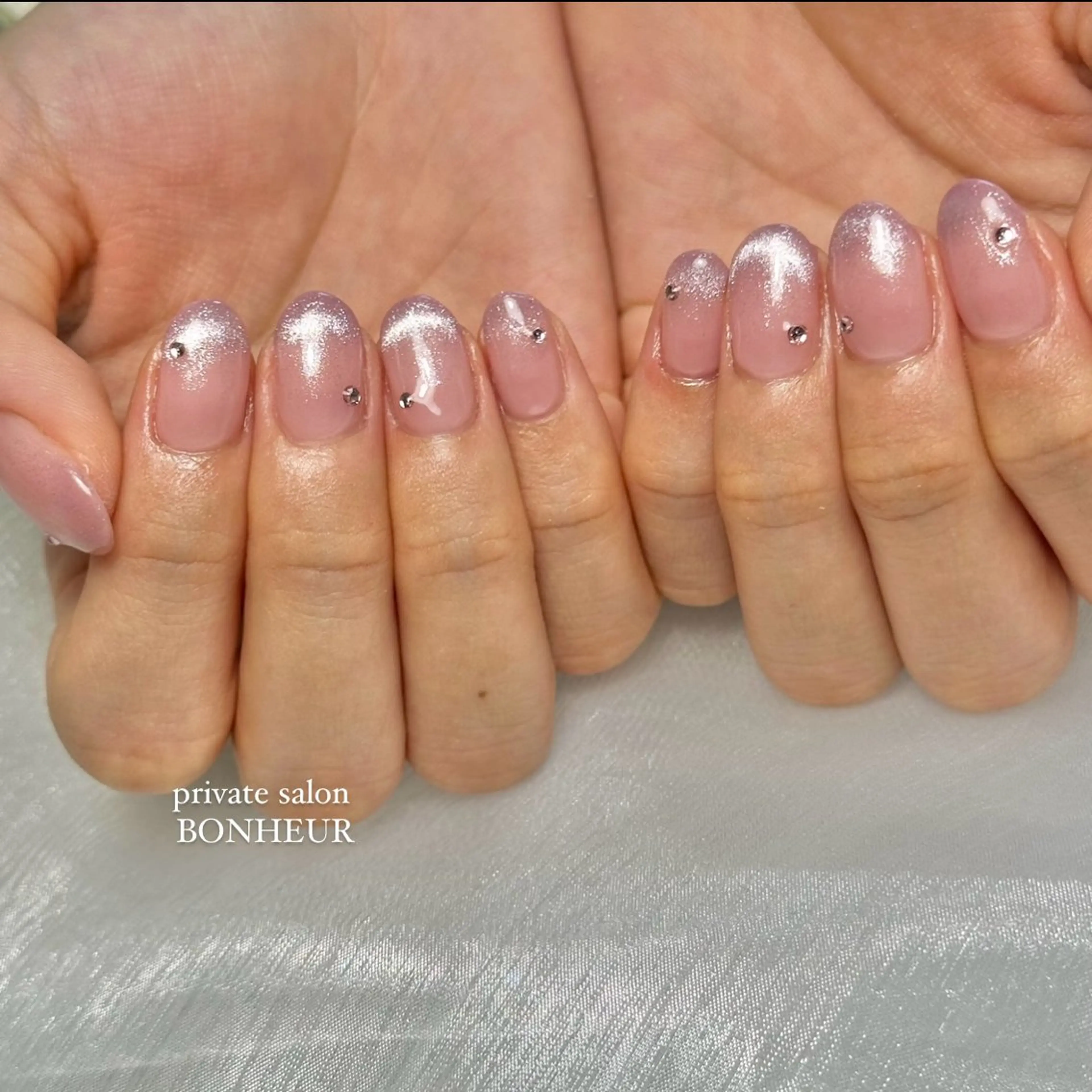 ネイル ハンドネイル BONHEUR Annaのネイルデザイン