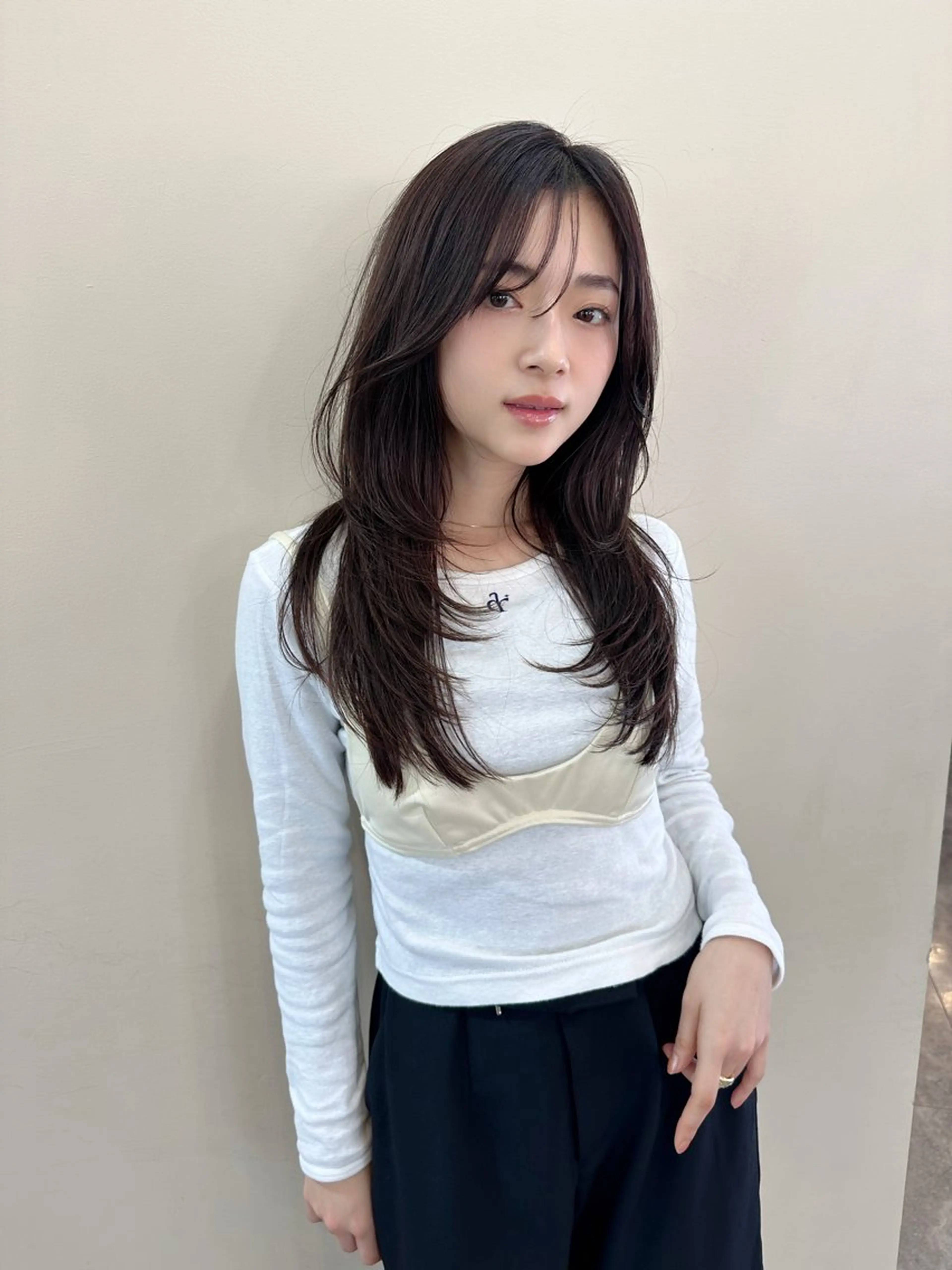 ロング 韓国風ヘア レイヤーカット ロング 鎌倉 彩のヘアスタイル