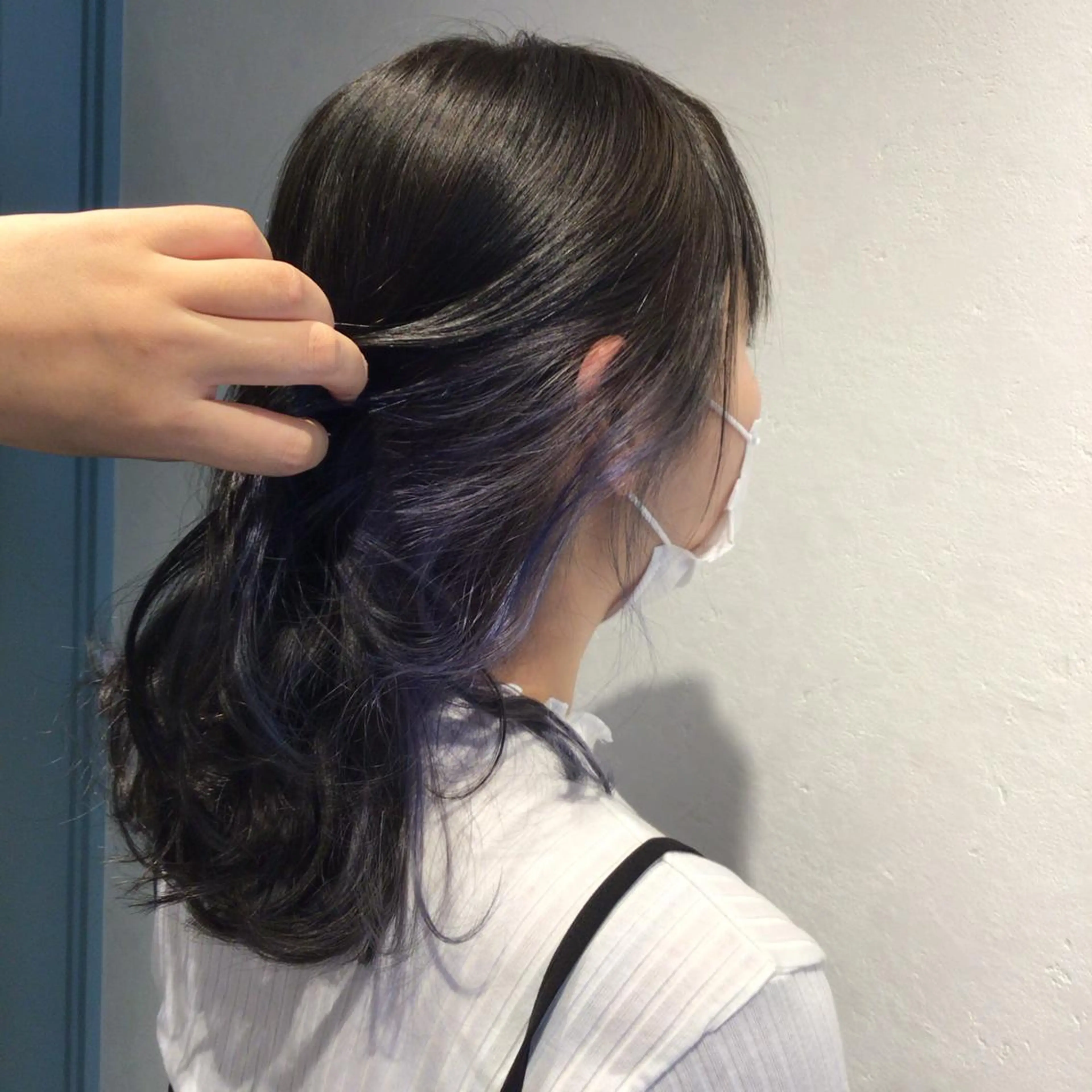 ロング やまぐち まりんのヘアスタイル