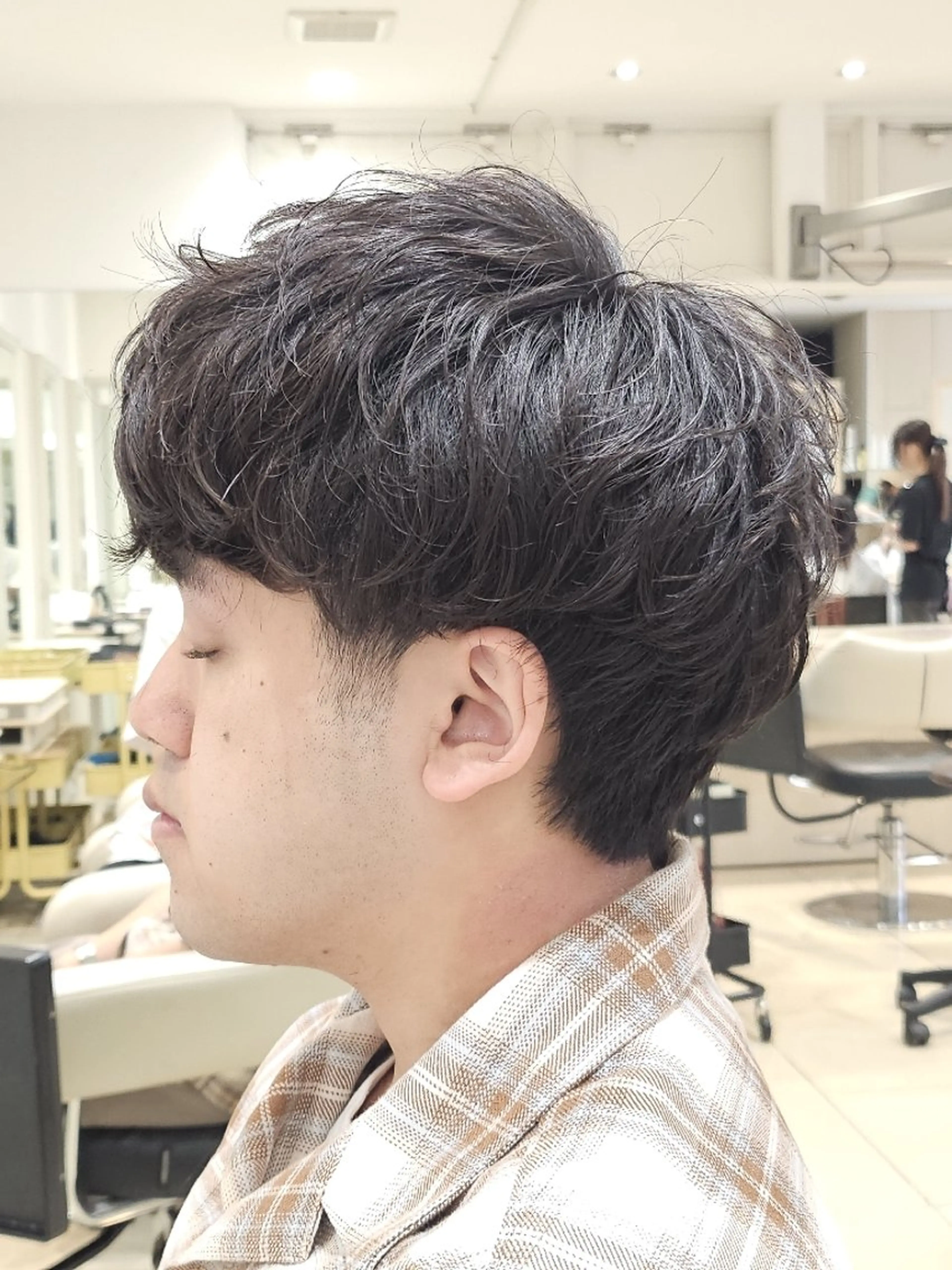 ショート カット パーマ トリートメント 社内カット講師・店長 菅原賢一のヘアスタイル