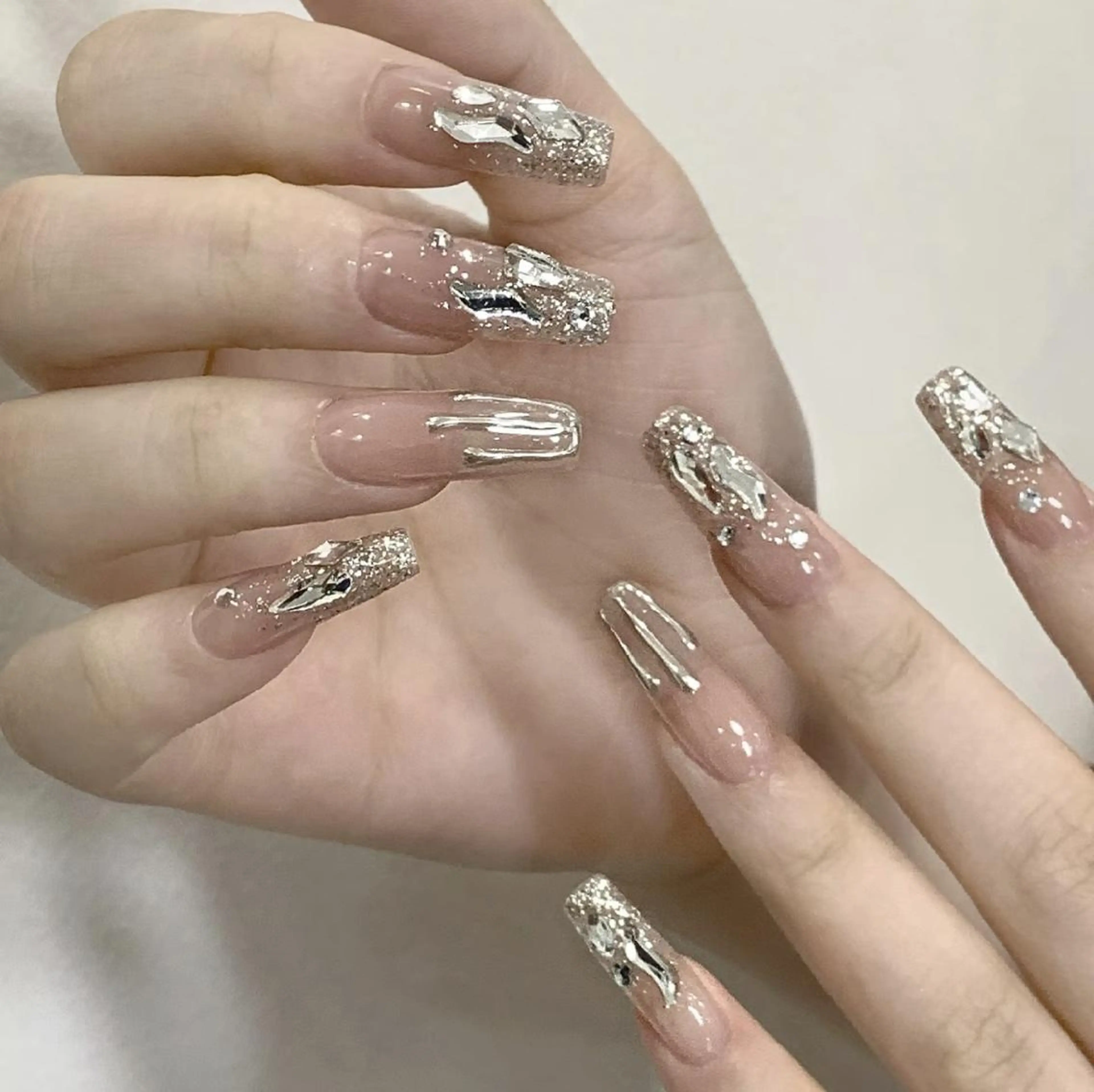 ネイル ハンドネイル ハンドケア 🍑 momo_nailのネイルデザイン