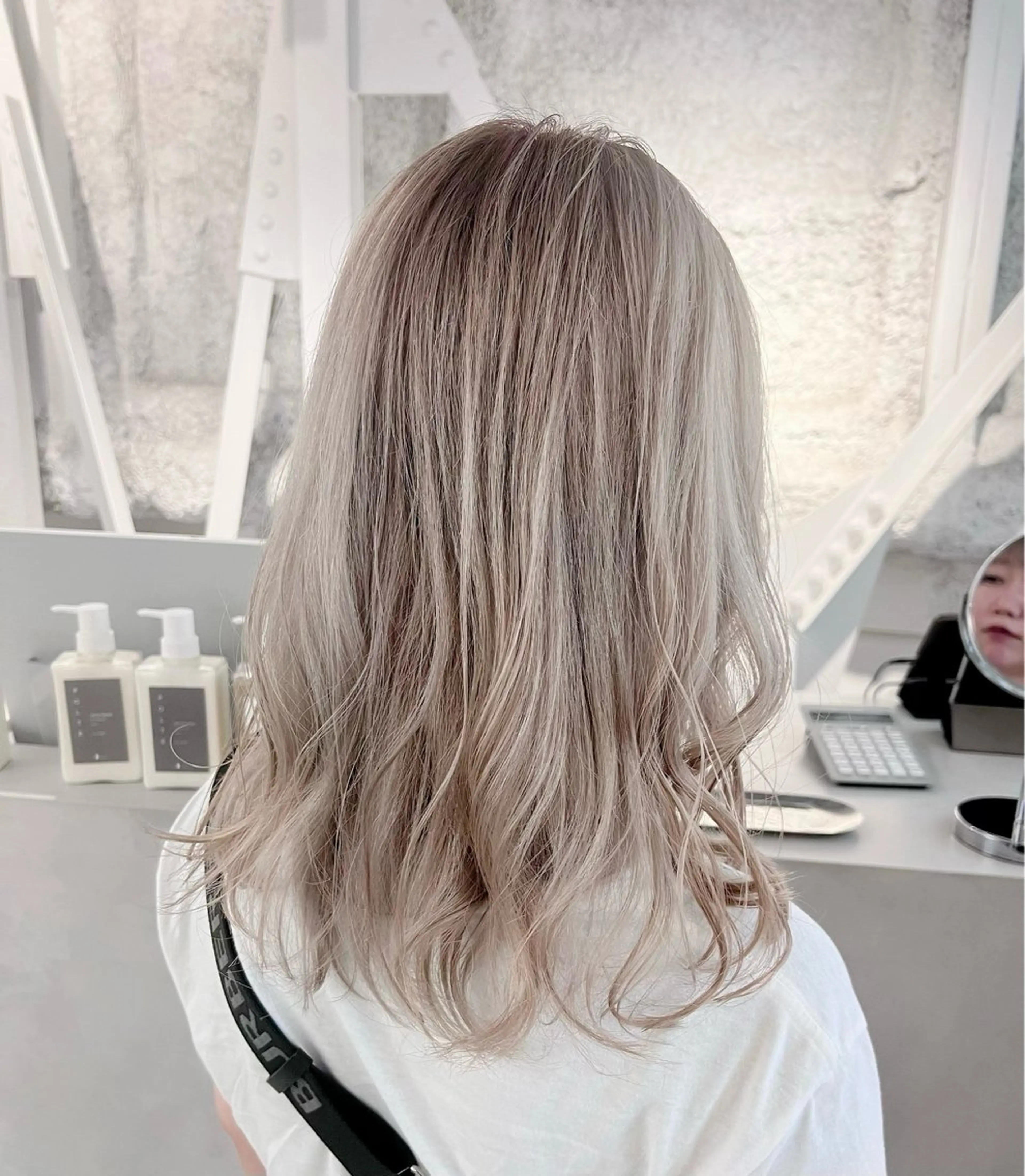 ミディアム カット ヘアカラー トリートメント foto所属・カット特化 /BLUET/新宿のヘアスタイル