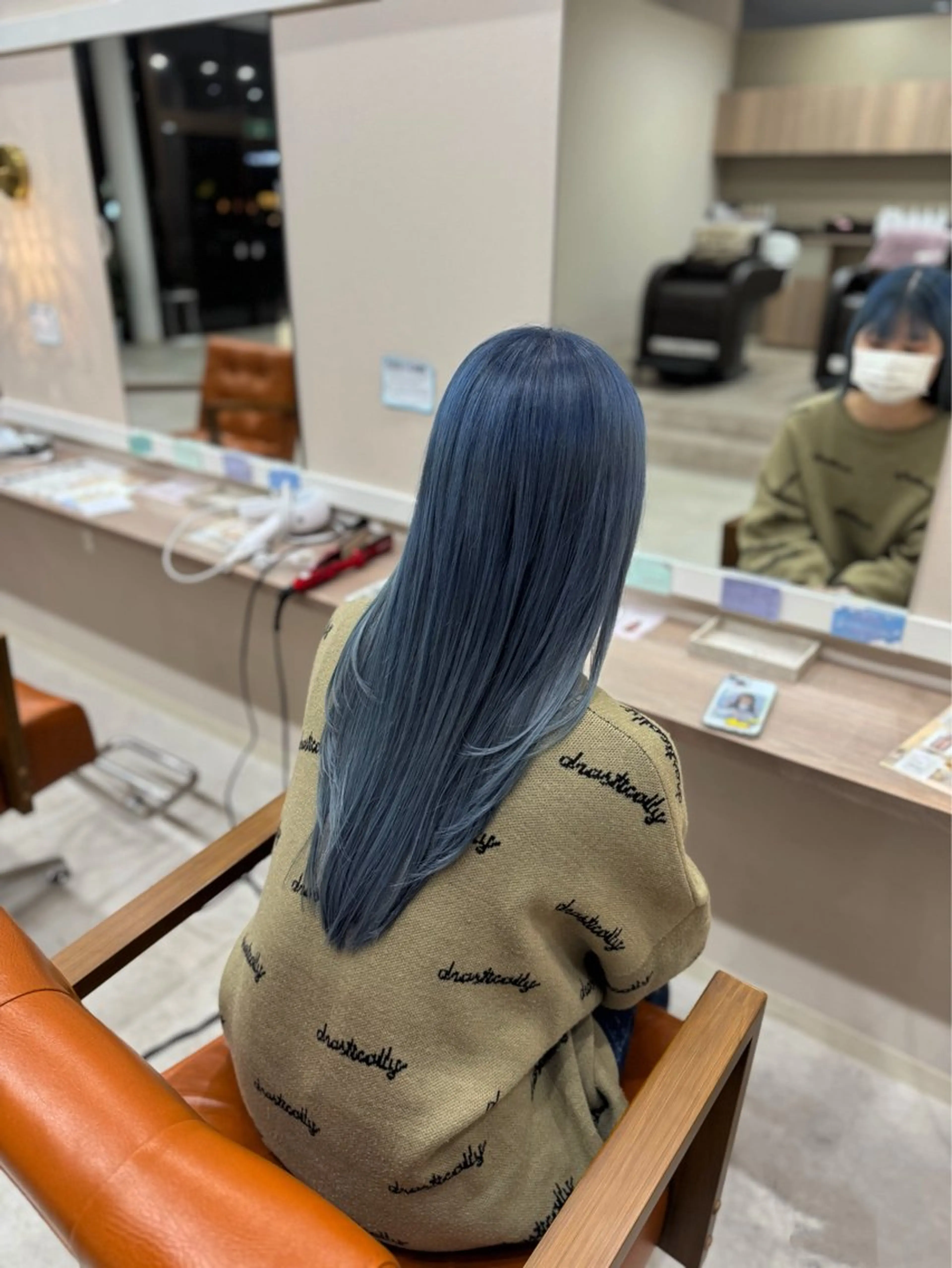 ロング カラー ✨️ILL manami✨️のヘアスタイル