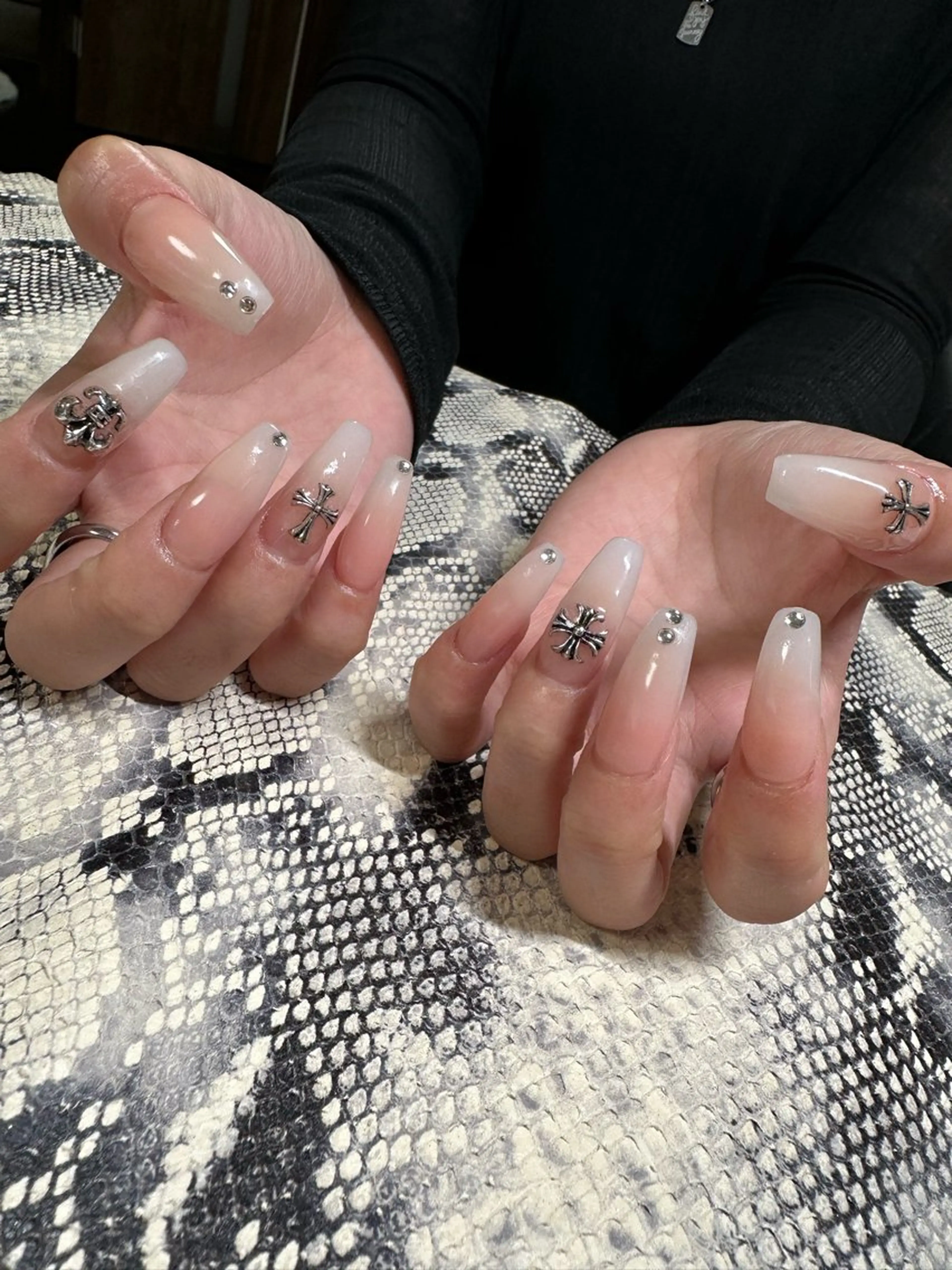 ネイル ハンドネイル Sugar Erikaのネイルデザイン