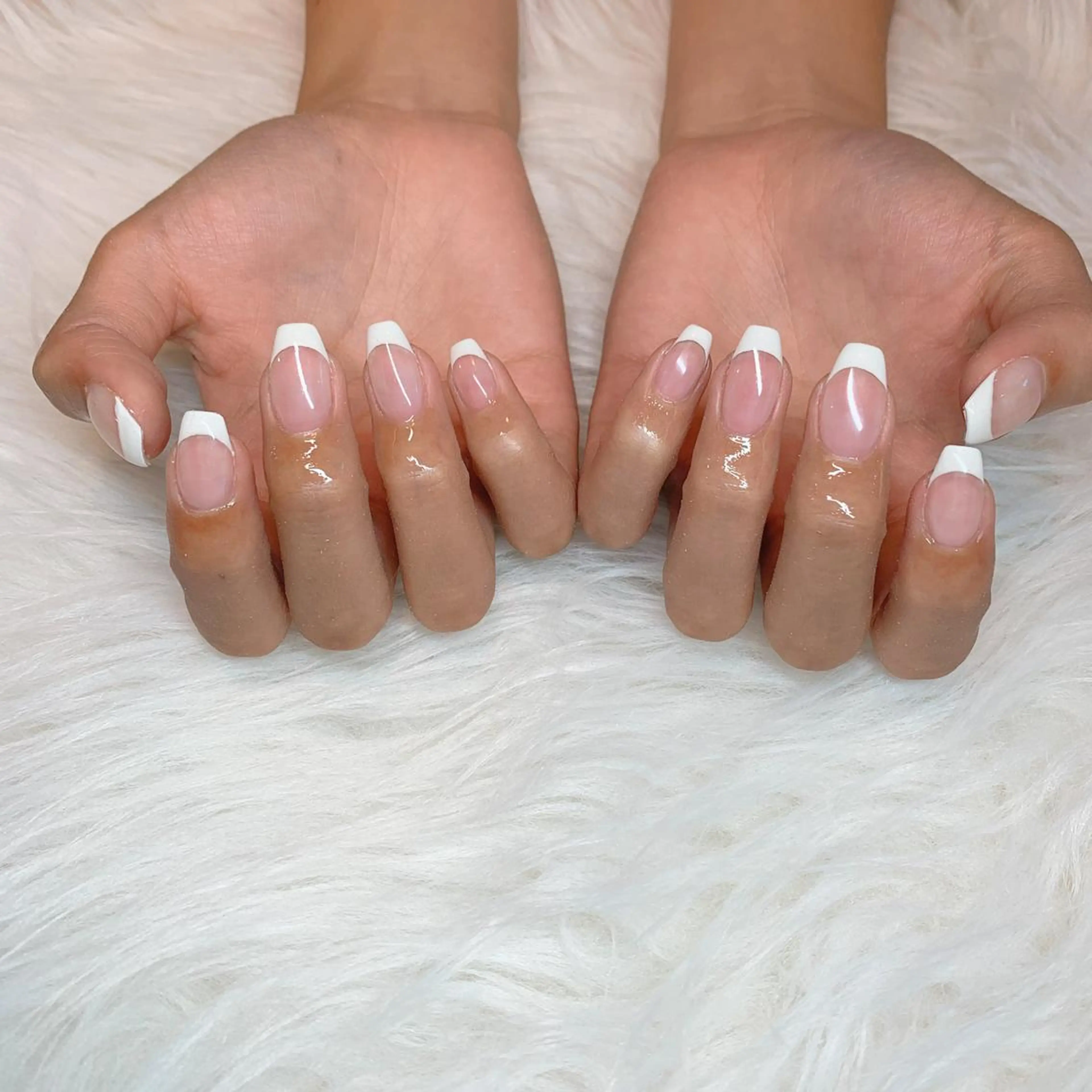 ネイル フレンチネイル ハンドネイル 川端 京香のネイルデザイン