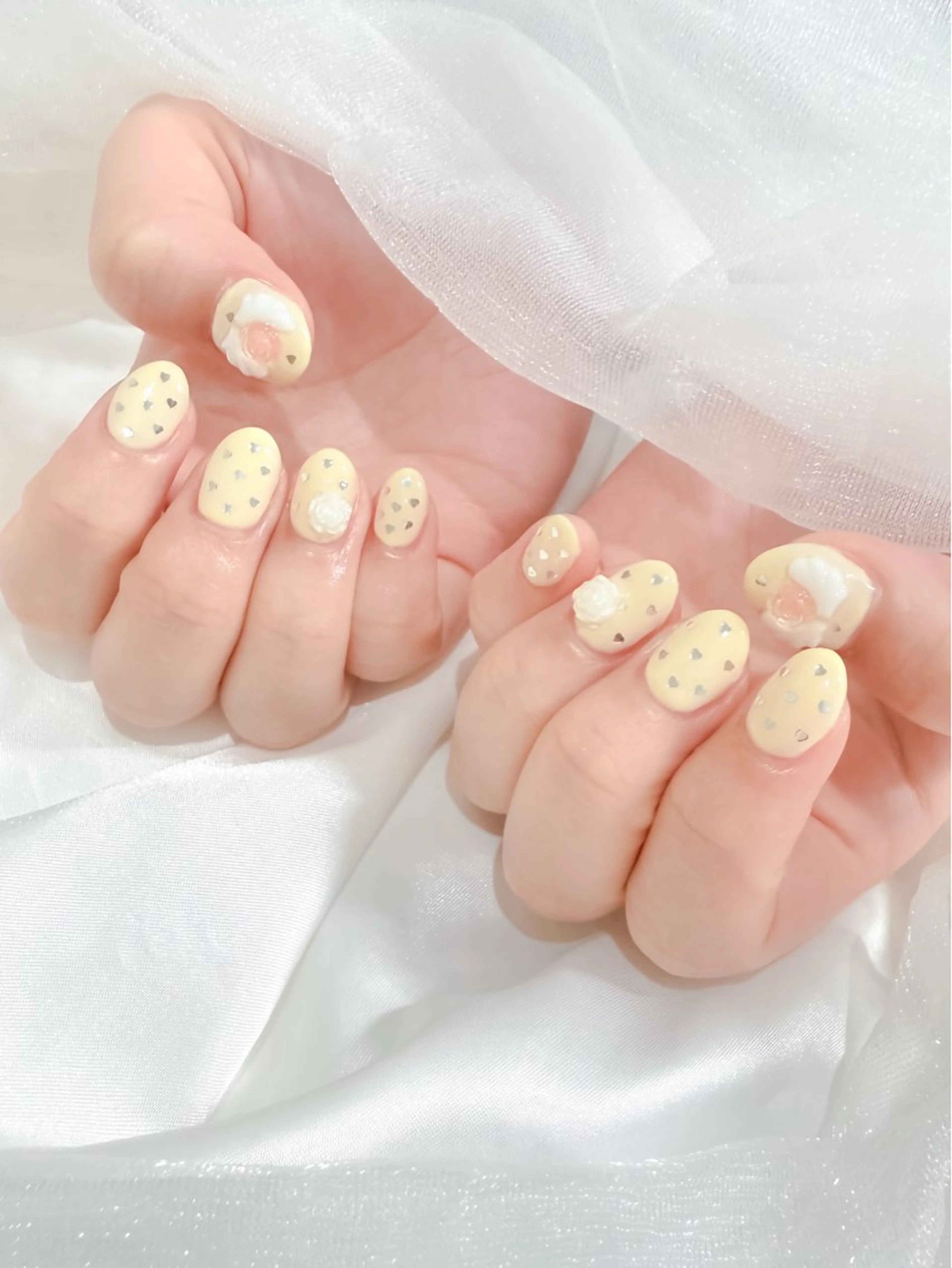 ネイル ハンドネイル Lutena🎹 伊藤のネイルデザイン