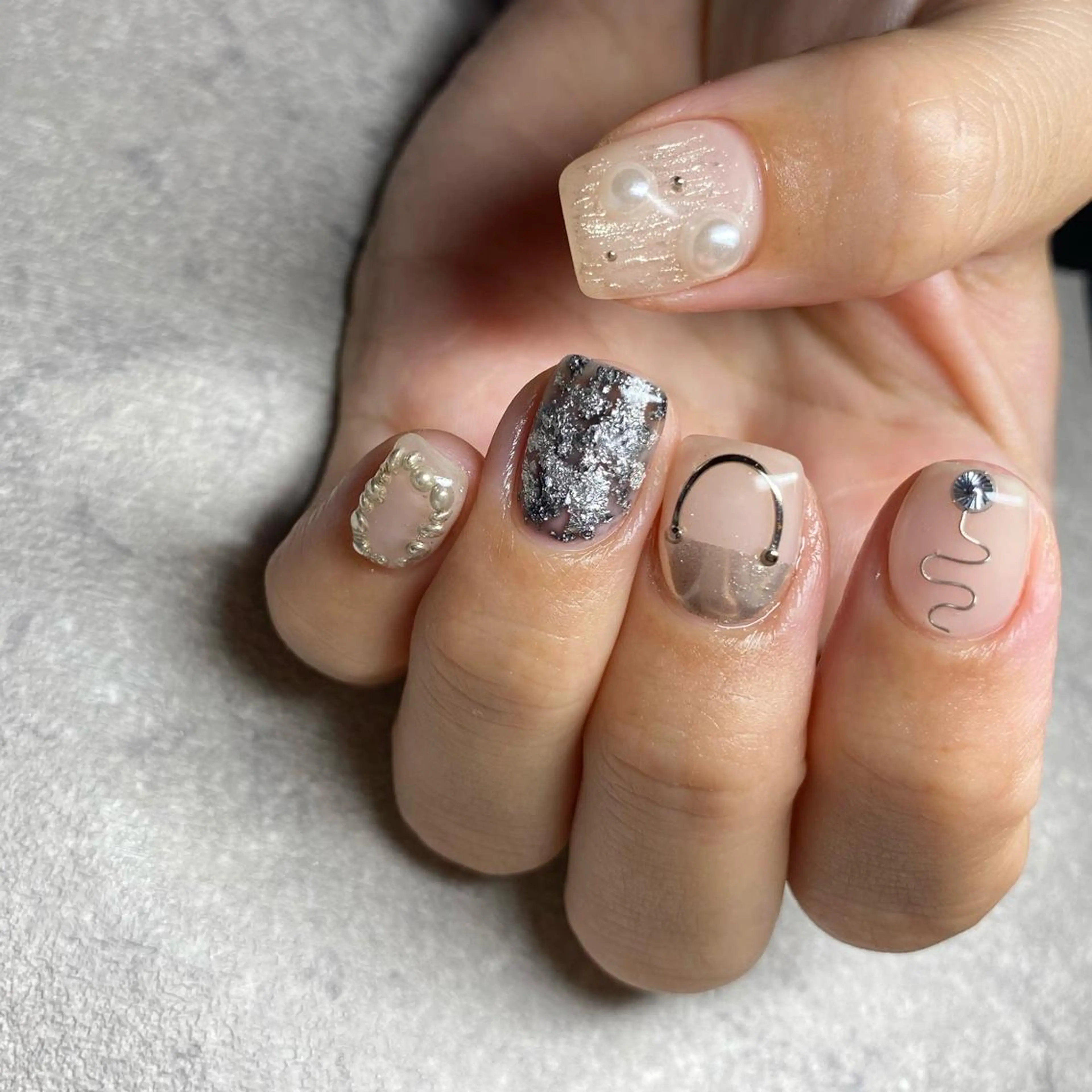 ネイル アートネイル ニュアンスネイル ハンドネイル 山田 貴子のネイルデザイン