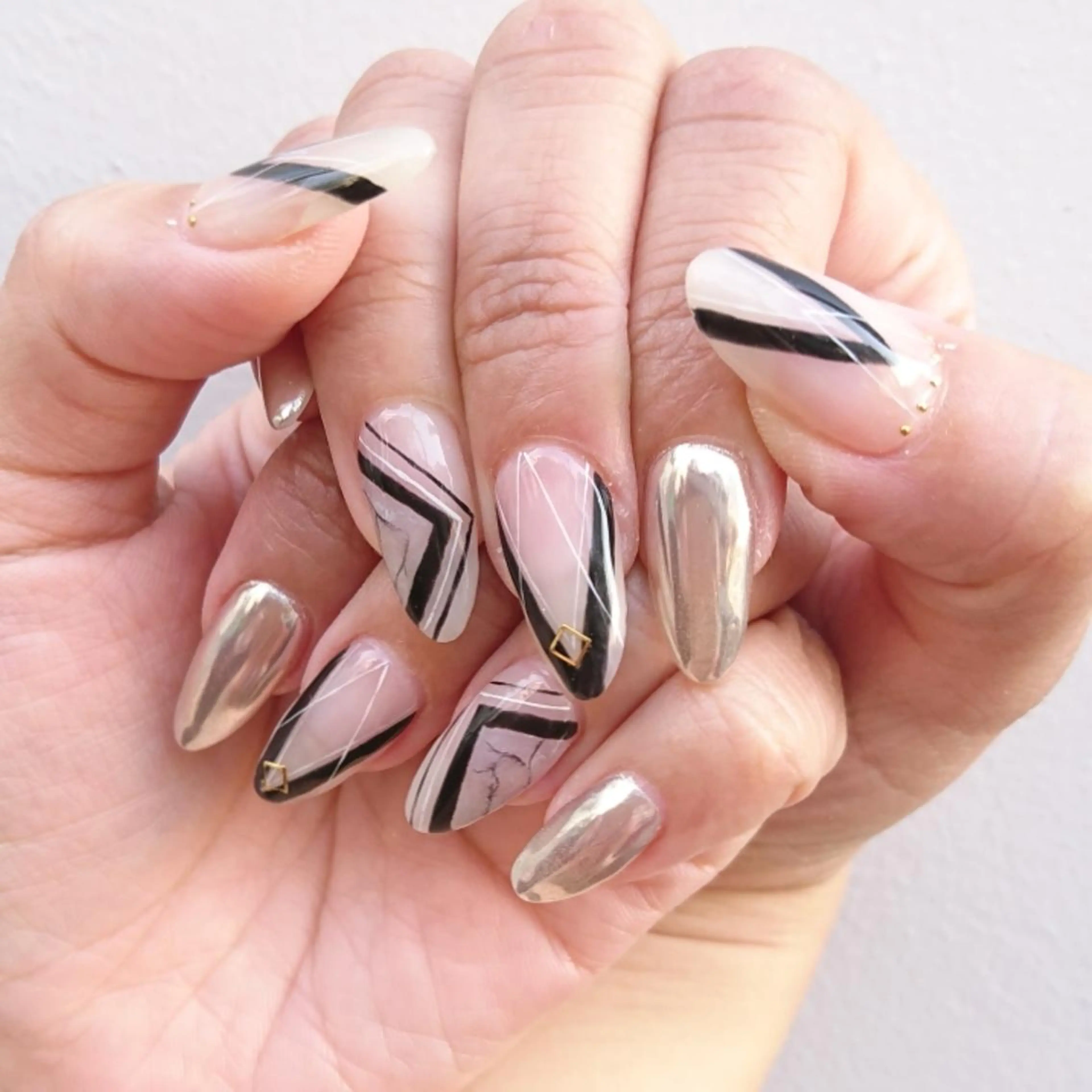 ネイル ジェルネイル 大理石ネイル(マーブル) パラジェル 川畑爪商店 品川高輪 同時施術が人気🌿のネイルデザイン