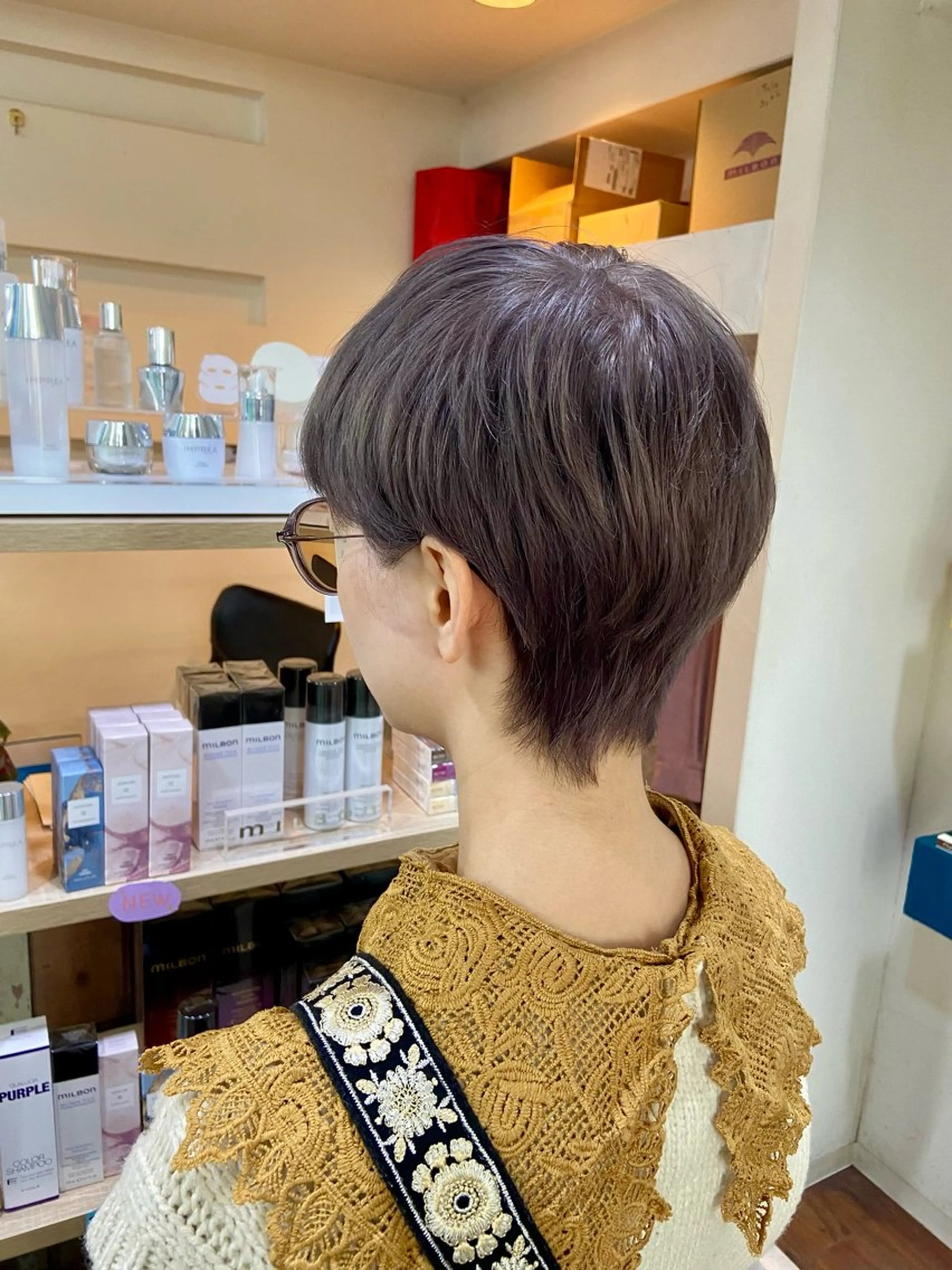 ショート カラー グレージュ 髪質改善/透明感 カラー/西川奈穂のヘアスタイル