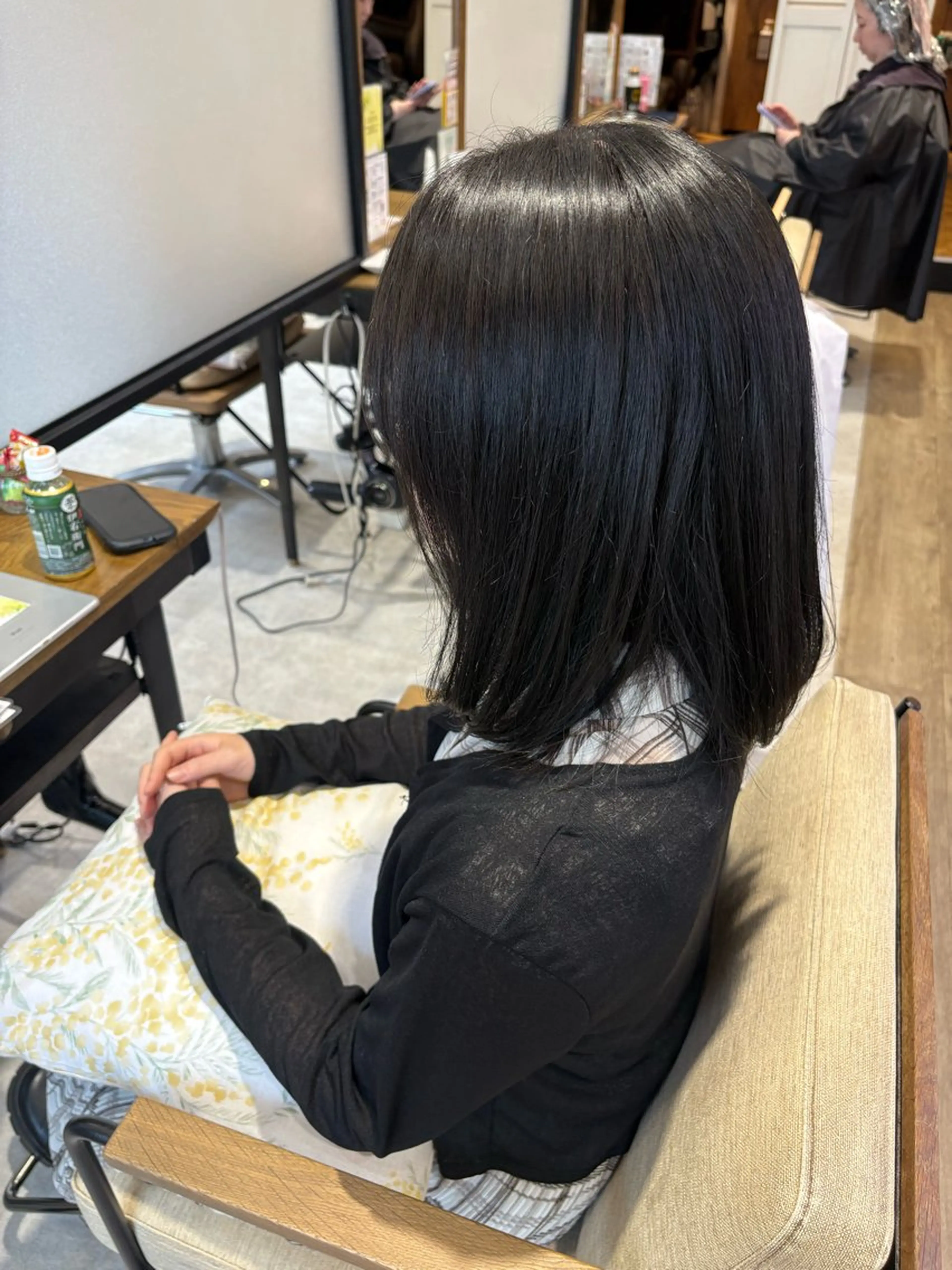 カラー ヘアカラー トリートメント 奥村 奈々加のヘアスタイル