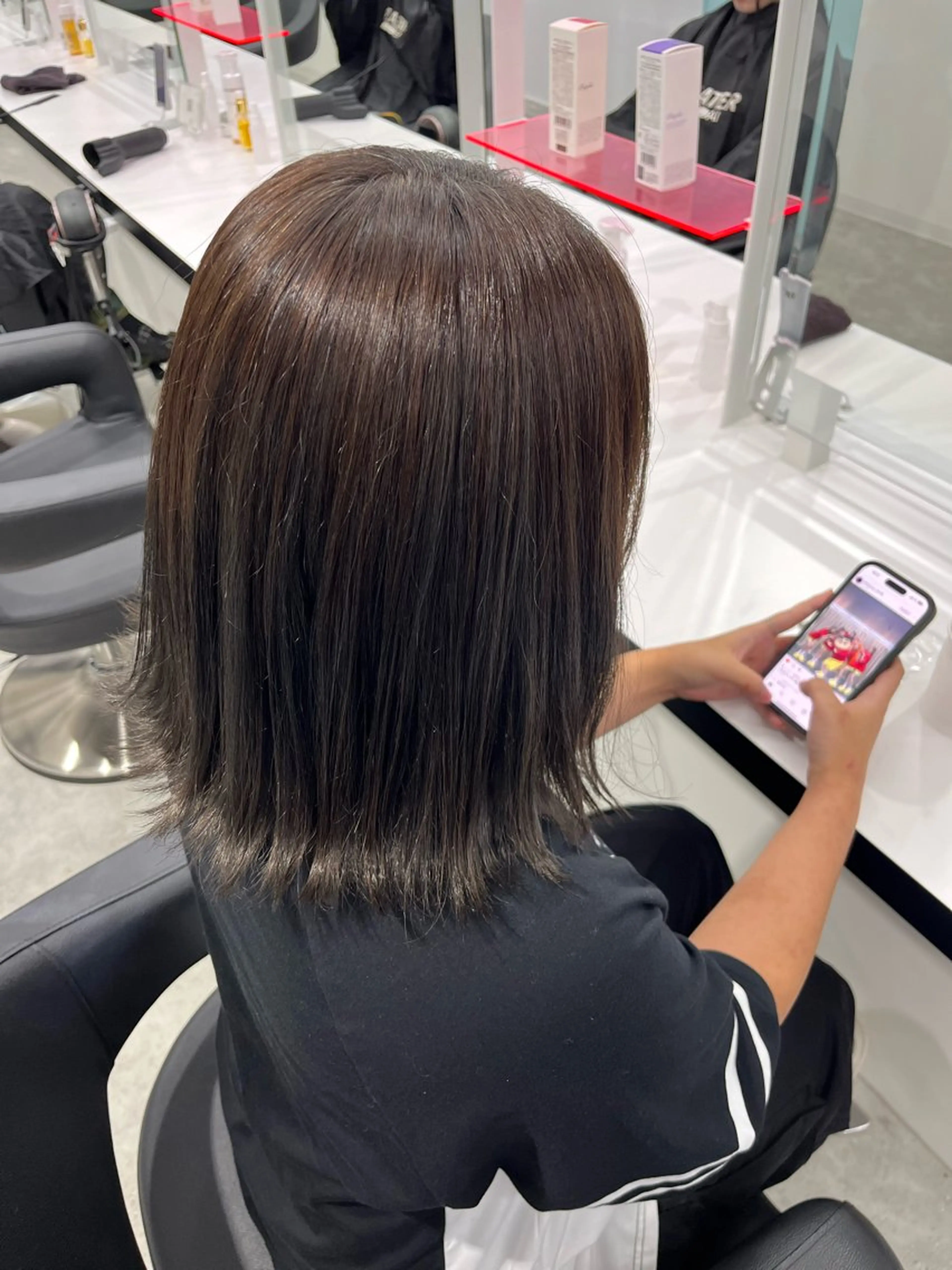 ショート カラー みう/仙台/暖色/ 艶髪/顔周りカット/のヘアスタイル