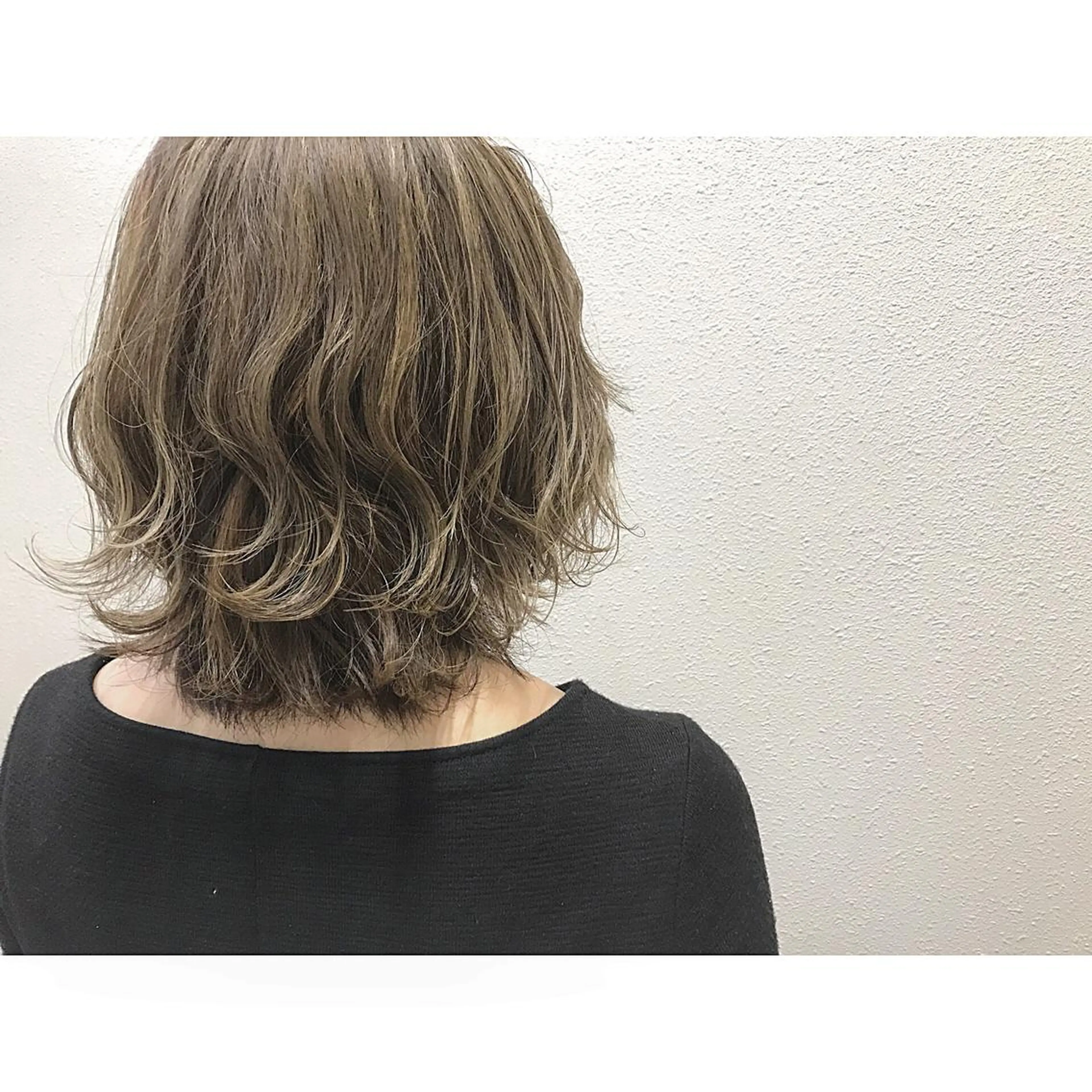 ショート カラー ハイライトカラー ハイライト カット ヘアカラー トリートメント 荒木 拓也のヘアスタイル