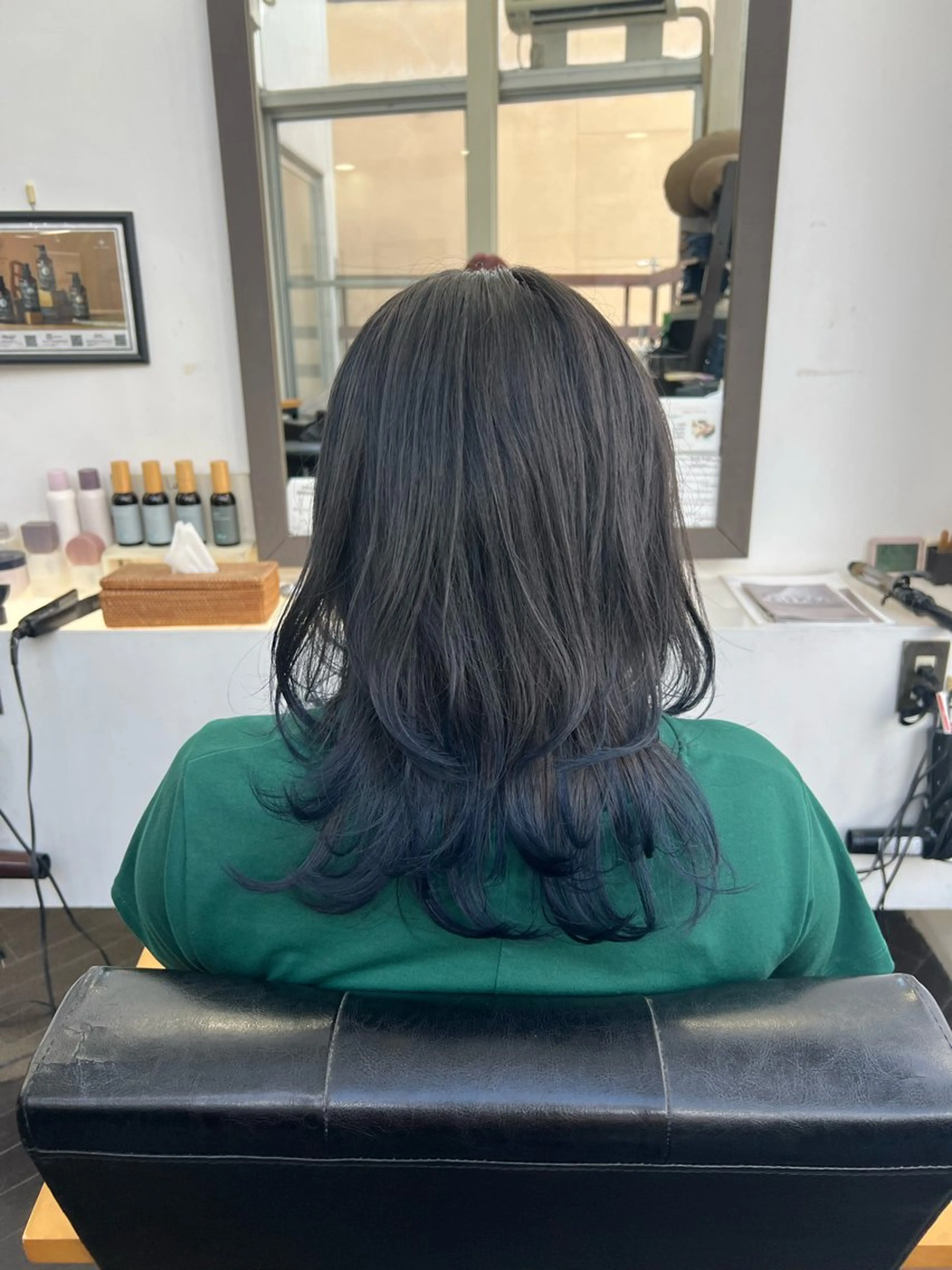 ミディアム 樽川 紗月のヘアスタイル