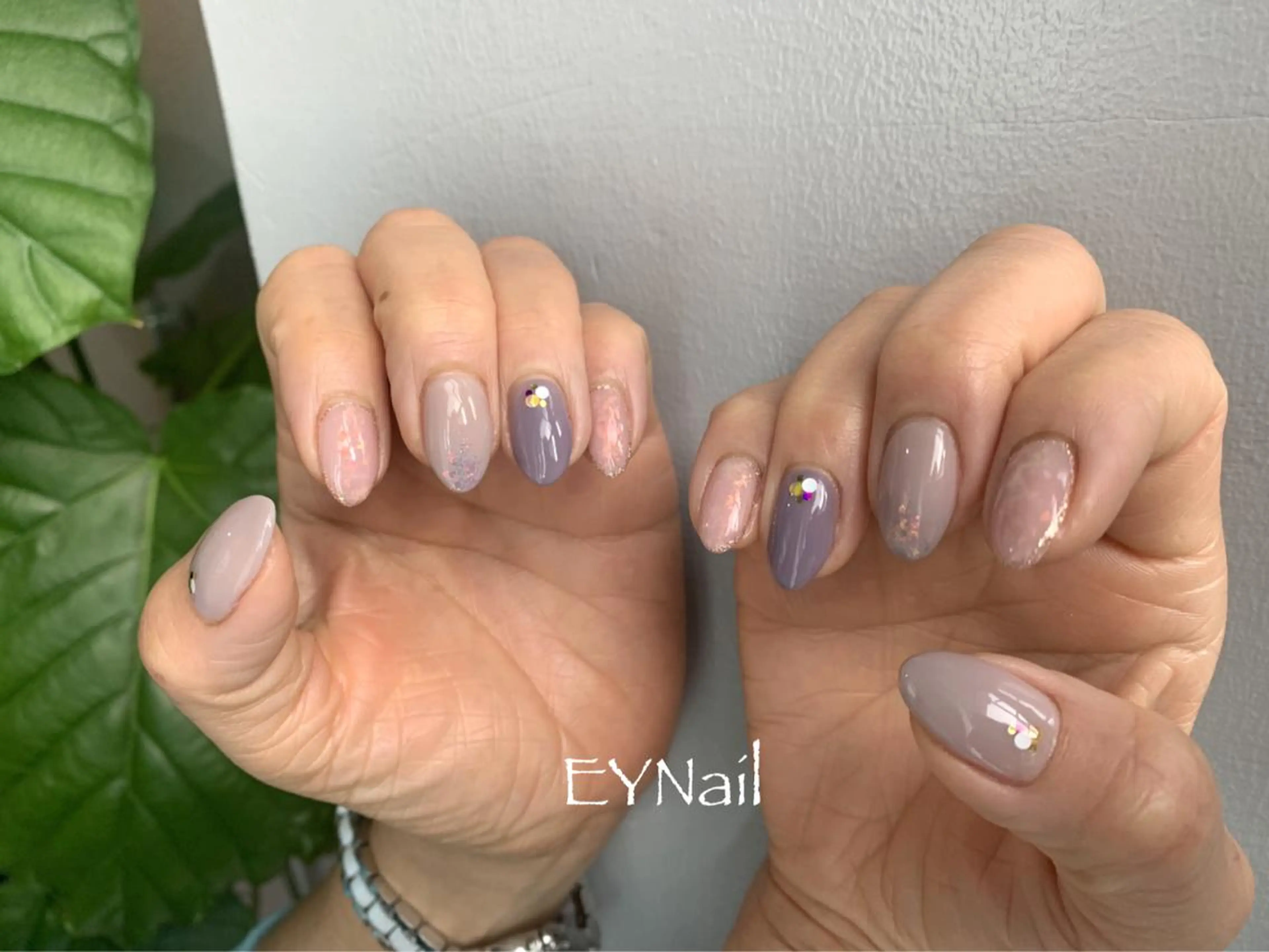 ネイル EYNail所属・EYNail Eriのネイルデザイン