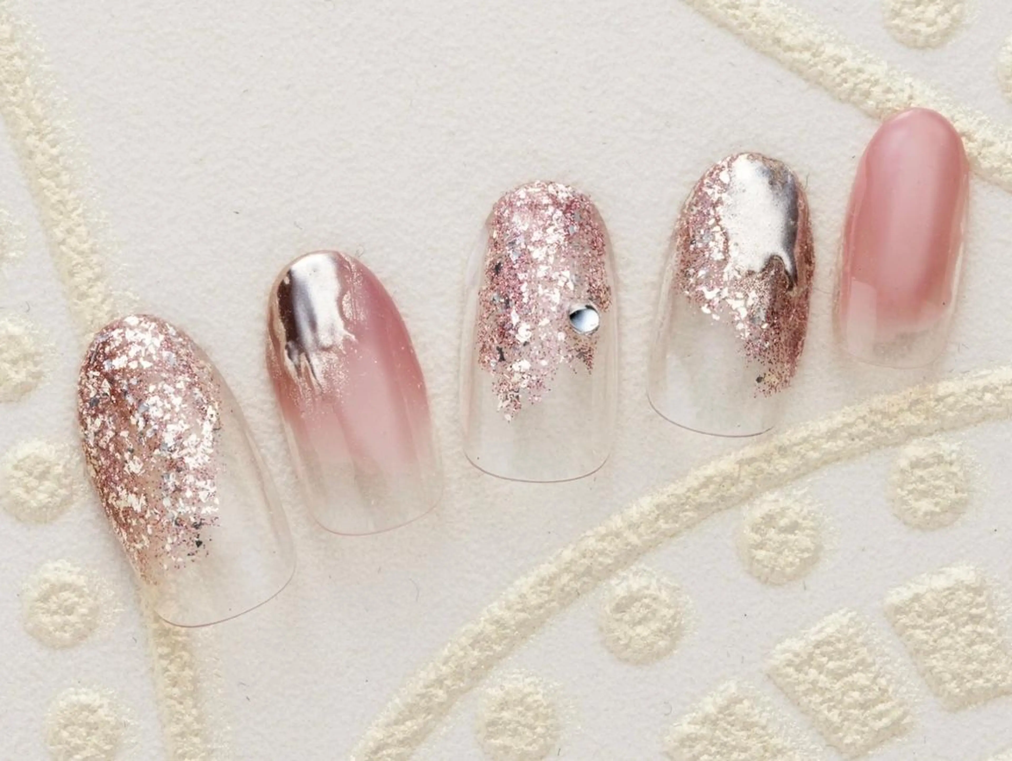 ネイル ミラーネイル ニュアンスネイル ネイルサロン Alice&Co.のその他イメージ