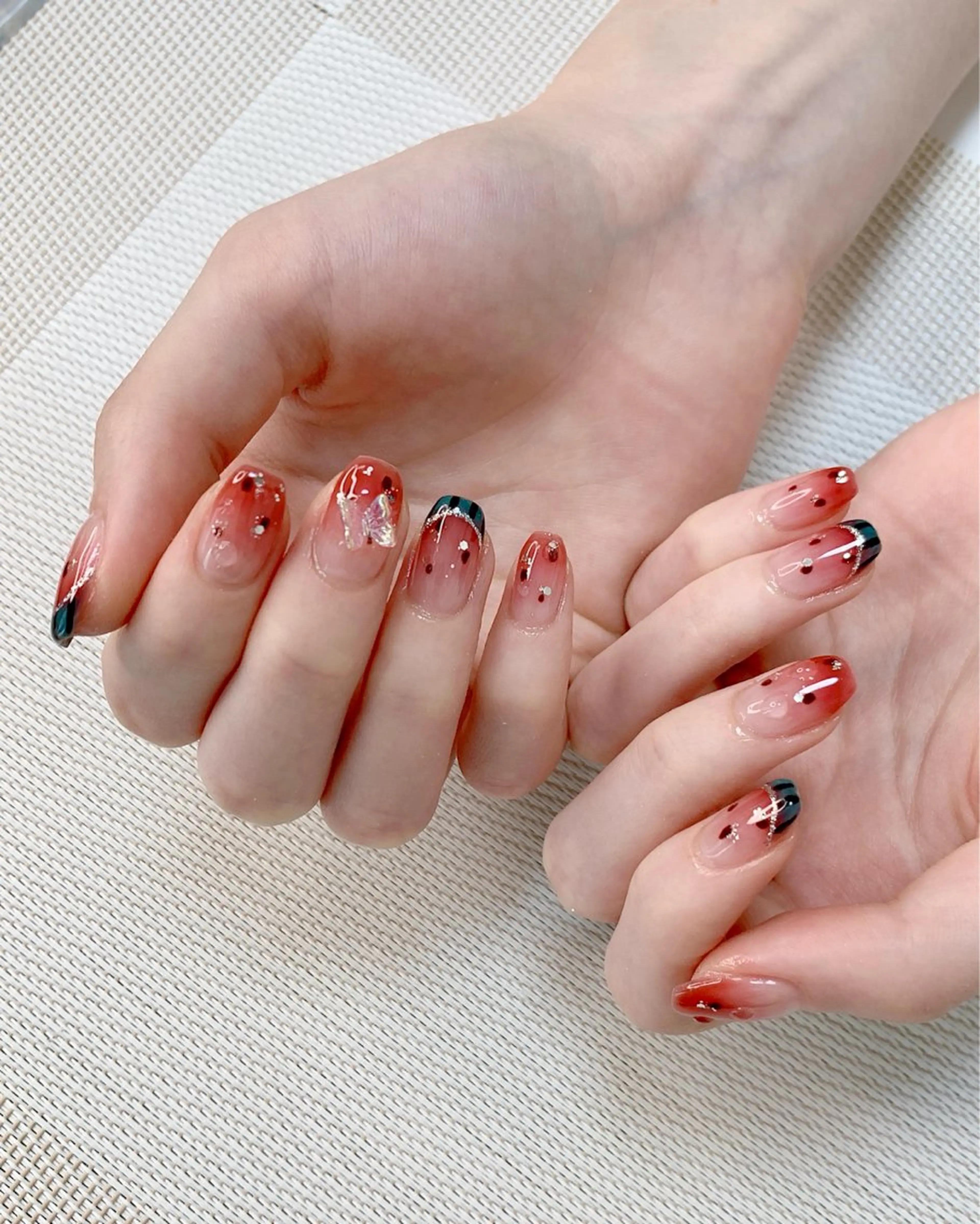 ネイル 劉 丹丹のネイルデザイン