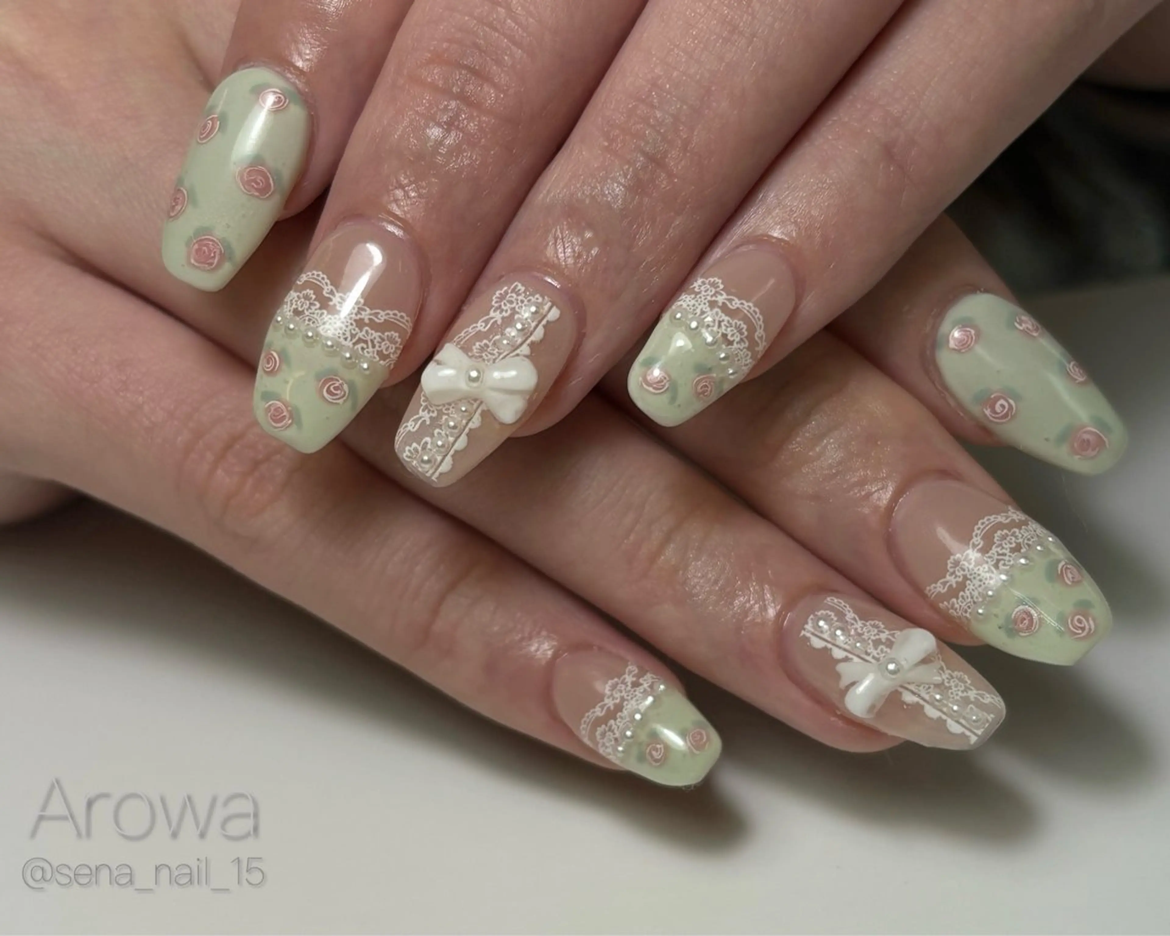 ネイル Arowa -SENA-のネイルデザイン