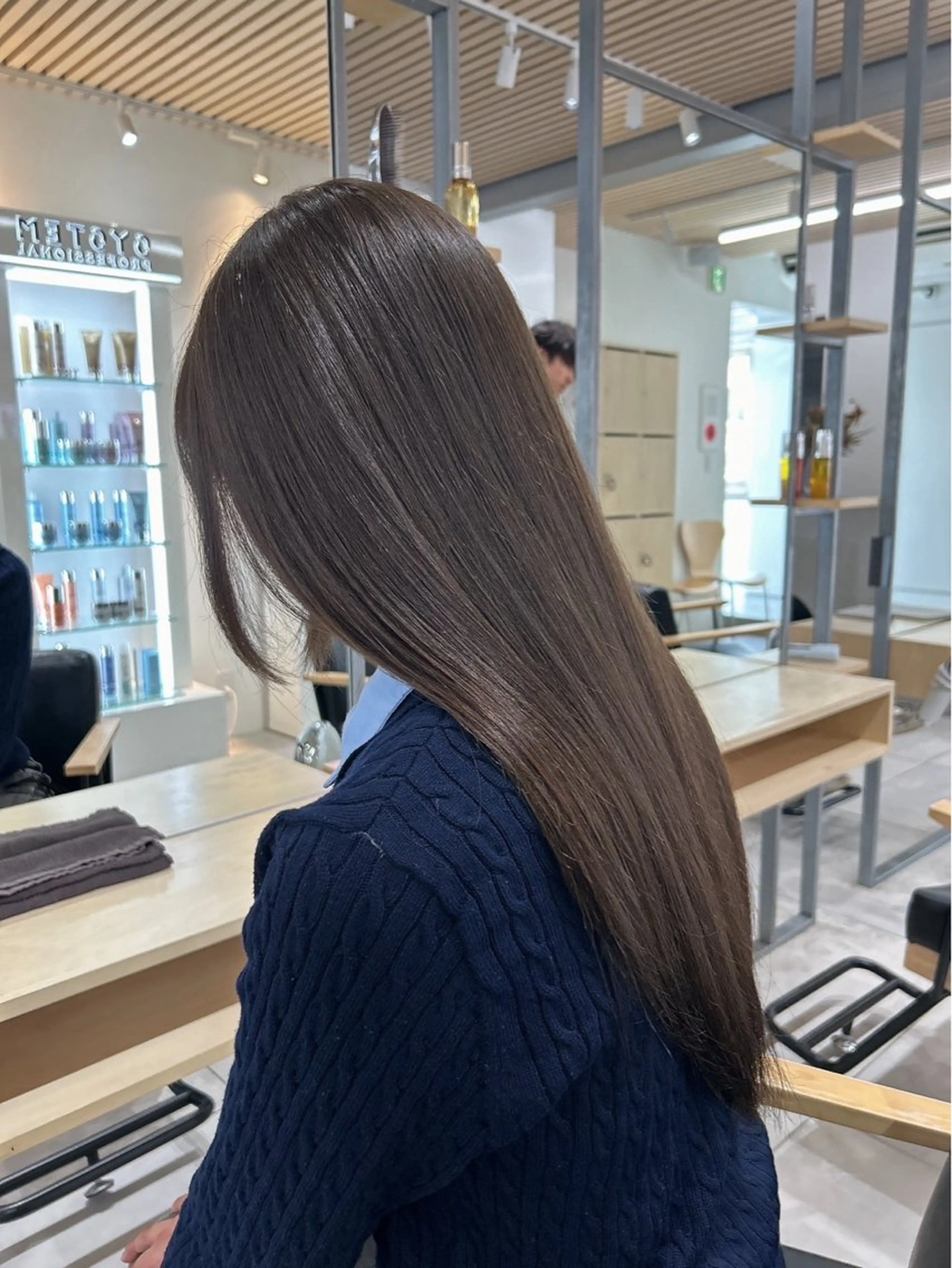 ロング カラー 透明感カラー グレージュ/あいのヘアスタイル