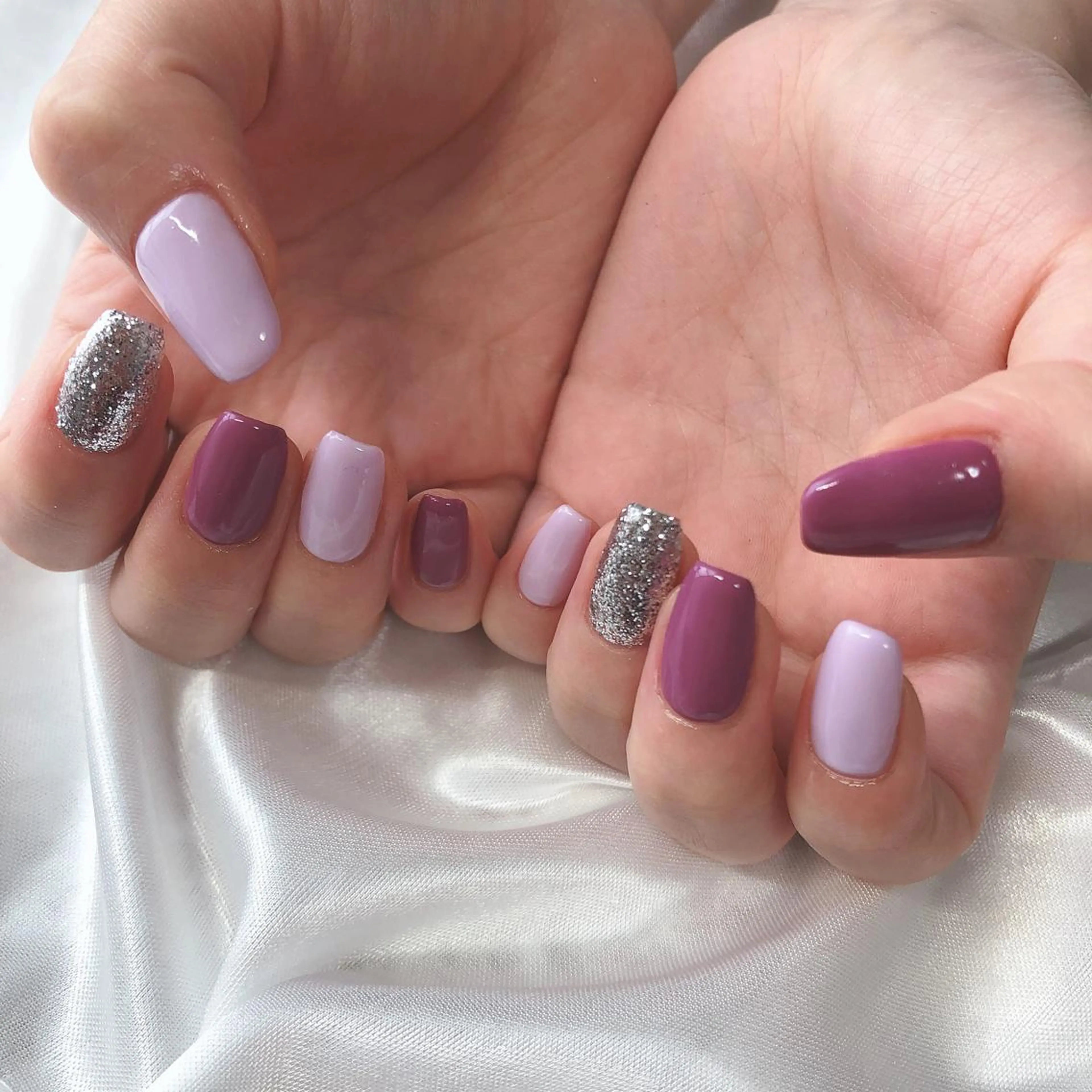 ネイル ハンドネイル 西岡 杏のネイルデザイン