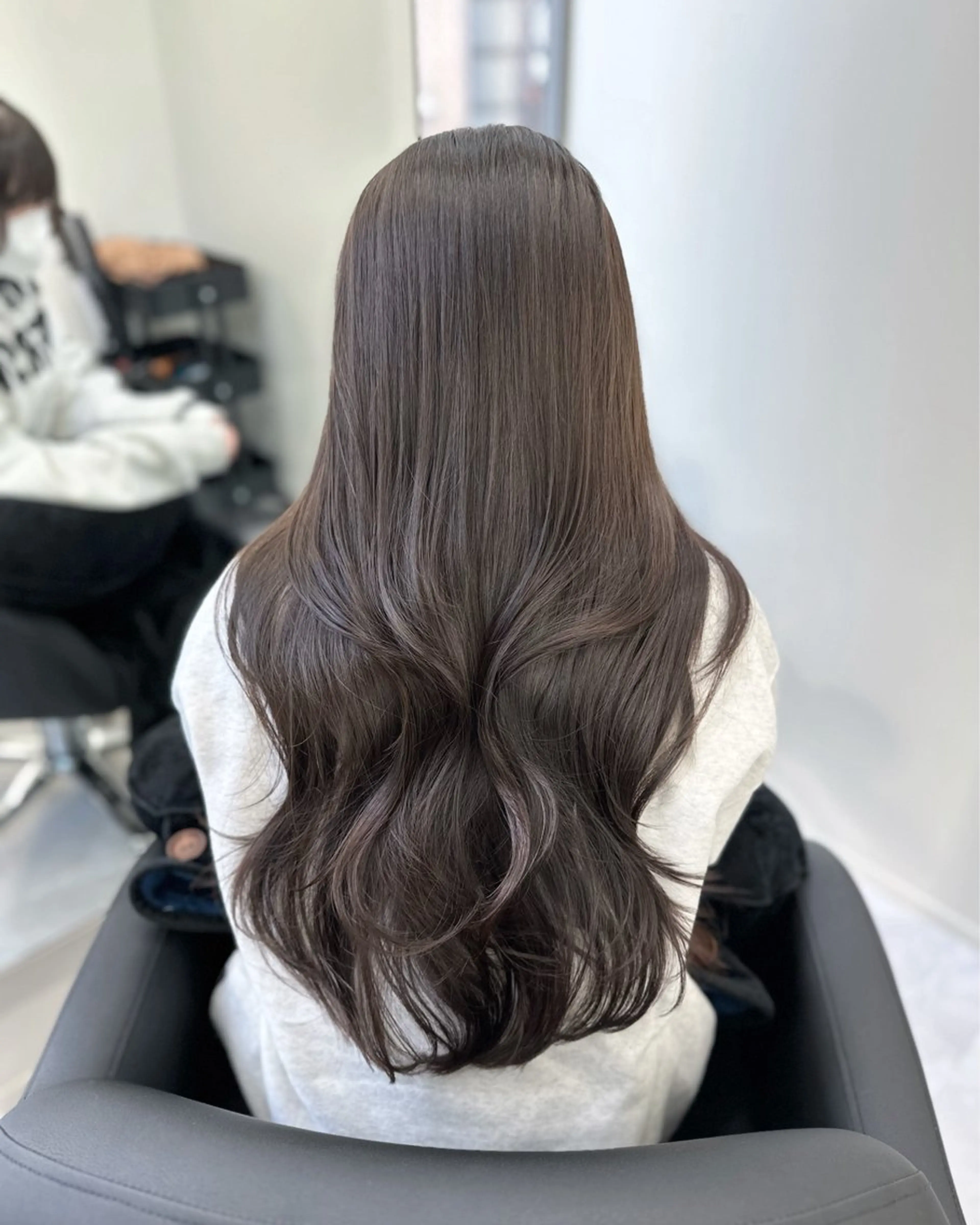 ロング カラー ブリーチ ダブルカラー ブリーチなしカラー 顔まわりレイヤー 顔周りカット カット ヘアカラー トリートメント 田之上千尋/透明感 ブリーチなし/韓国風のヘアスタイル