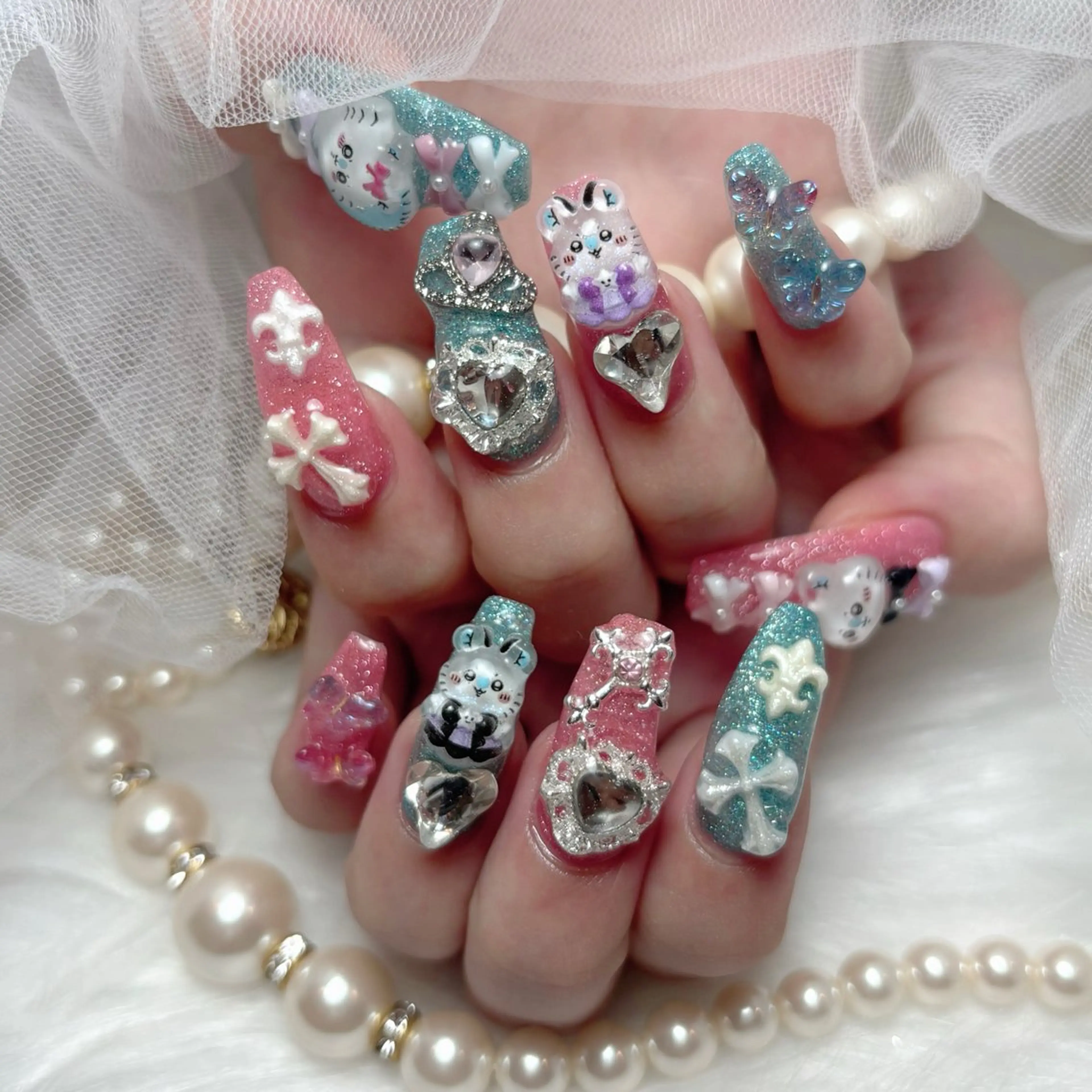 ロング 韓国風ヘア ハンドネイル Conjunim MAMI🎀✨のネイルデザイン