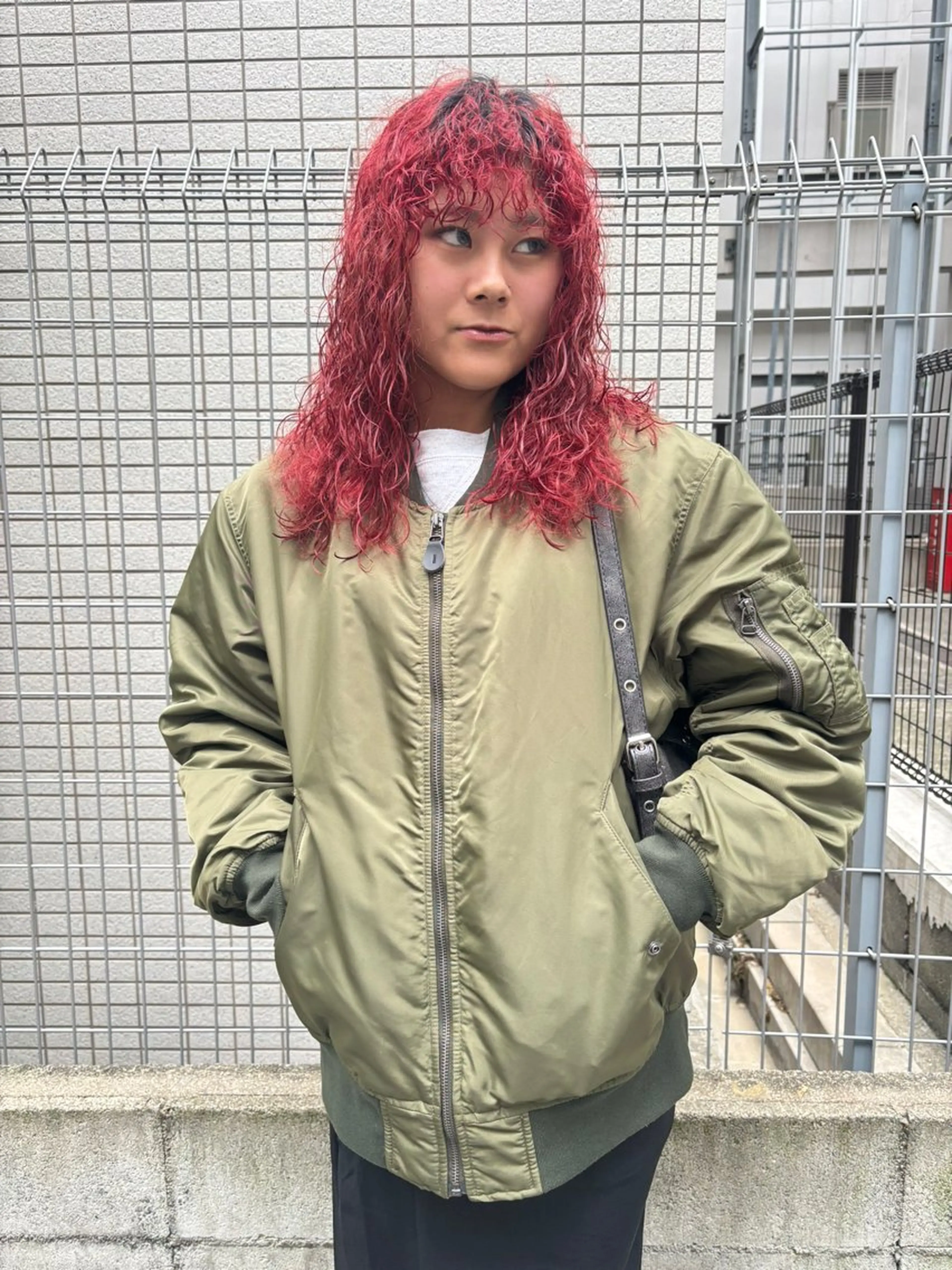 セミロング カット パーマ 大西 柚羽のヘアスタイル