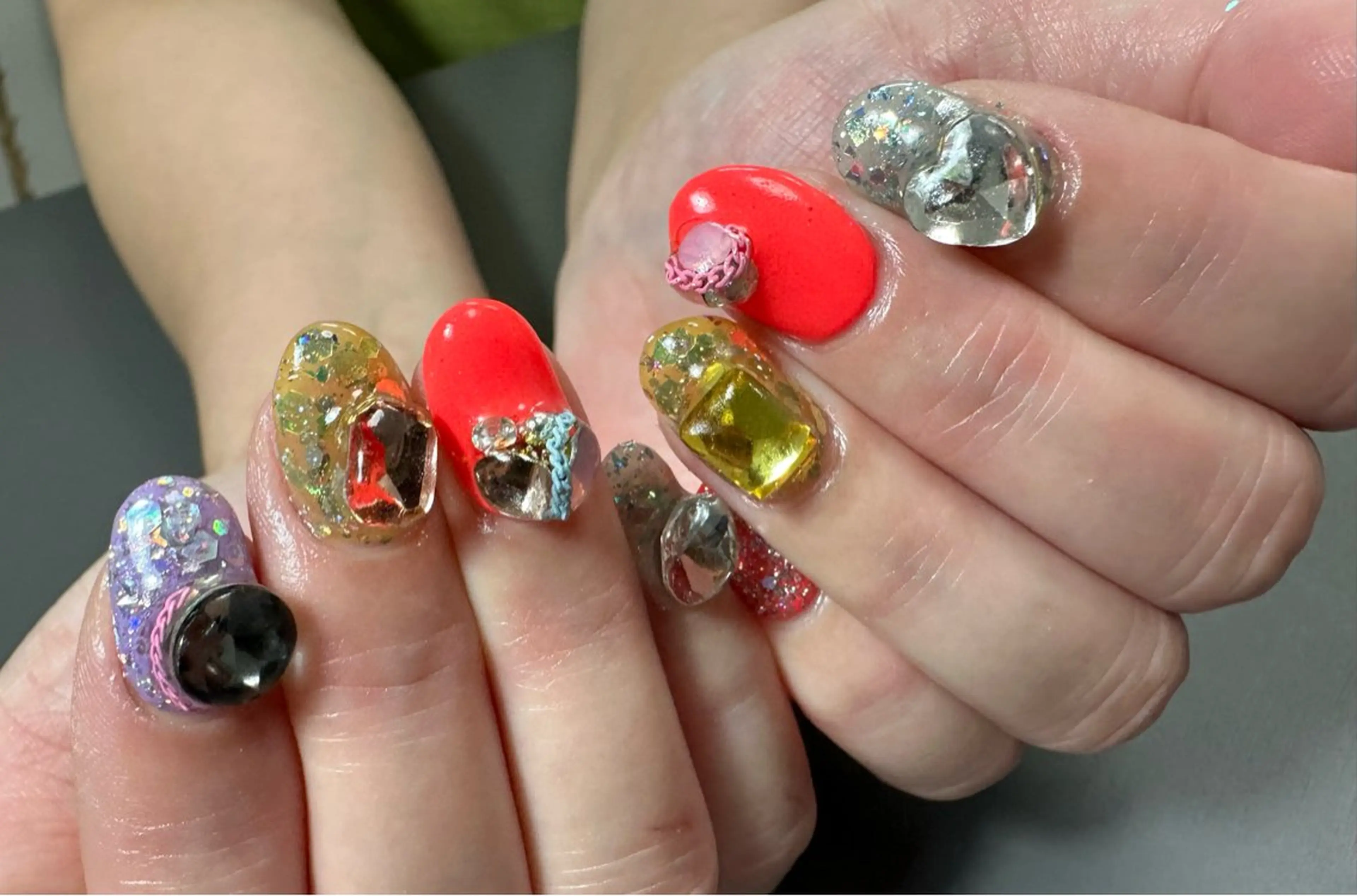 ネイル 12 designのネイルデザイン