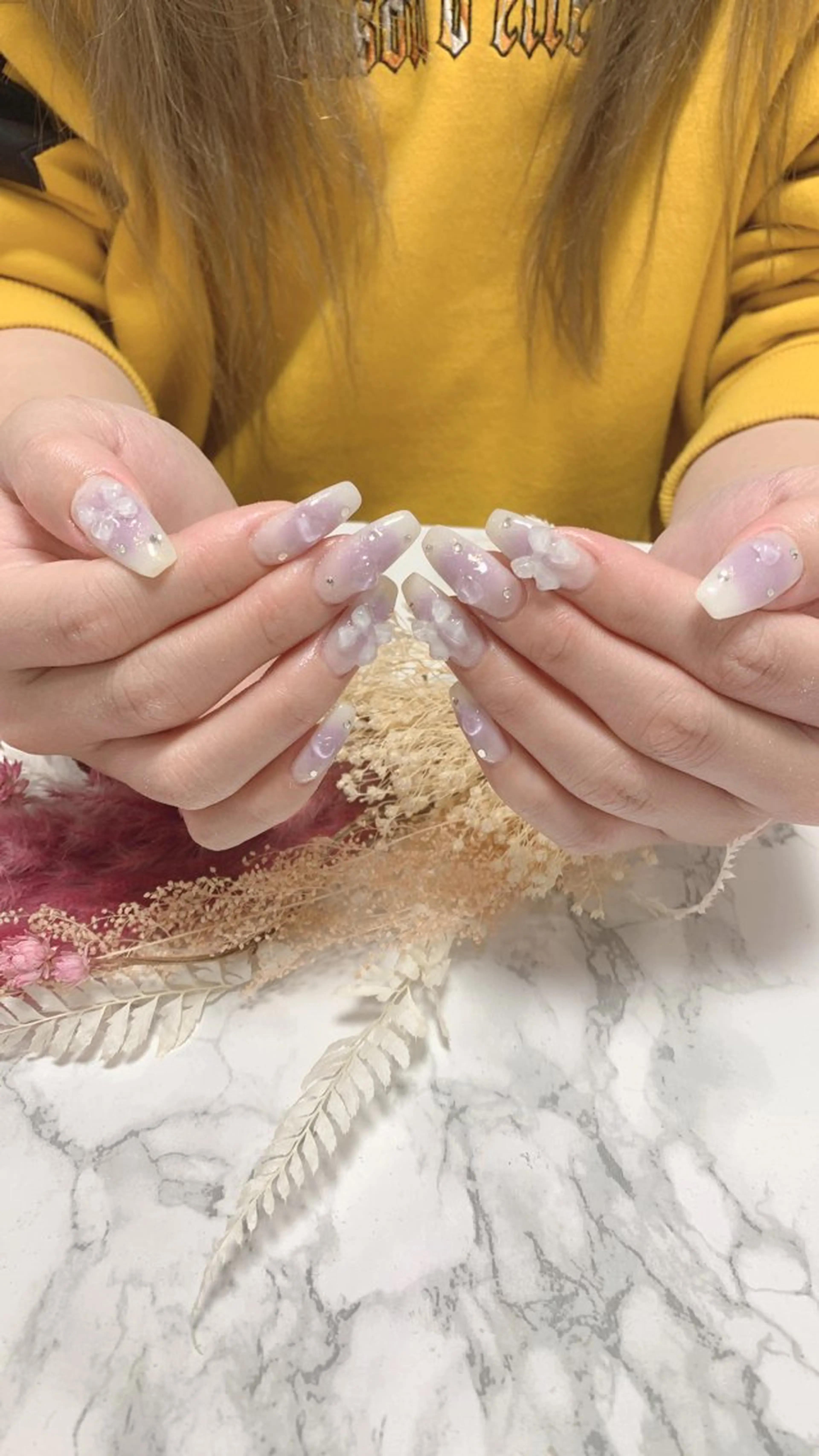 ネイル ハンドネイル はな💎ネイル ワンホン、長さ出しのネイルデザイン