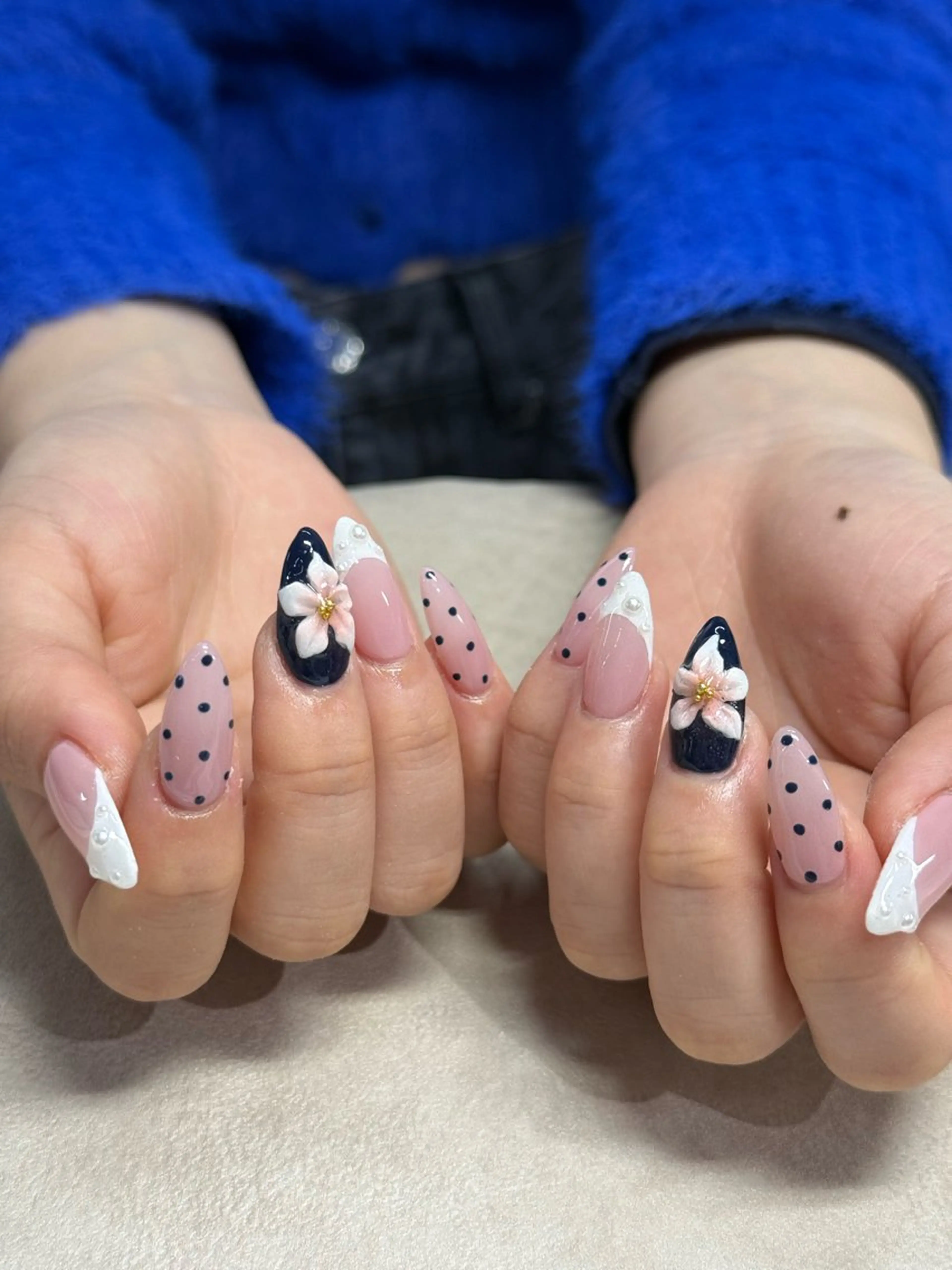ネイル ドット ハンドネイル WOLTOKYO渋谷 yunaのネイルデザイン