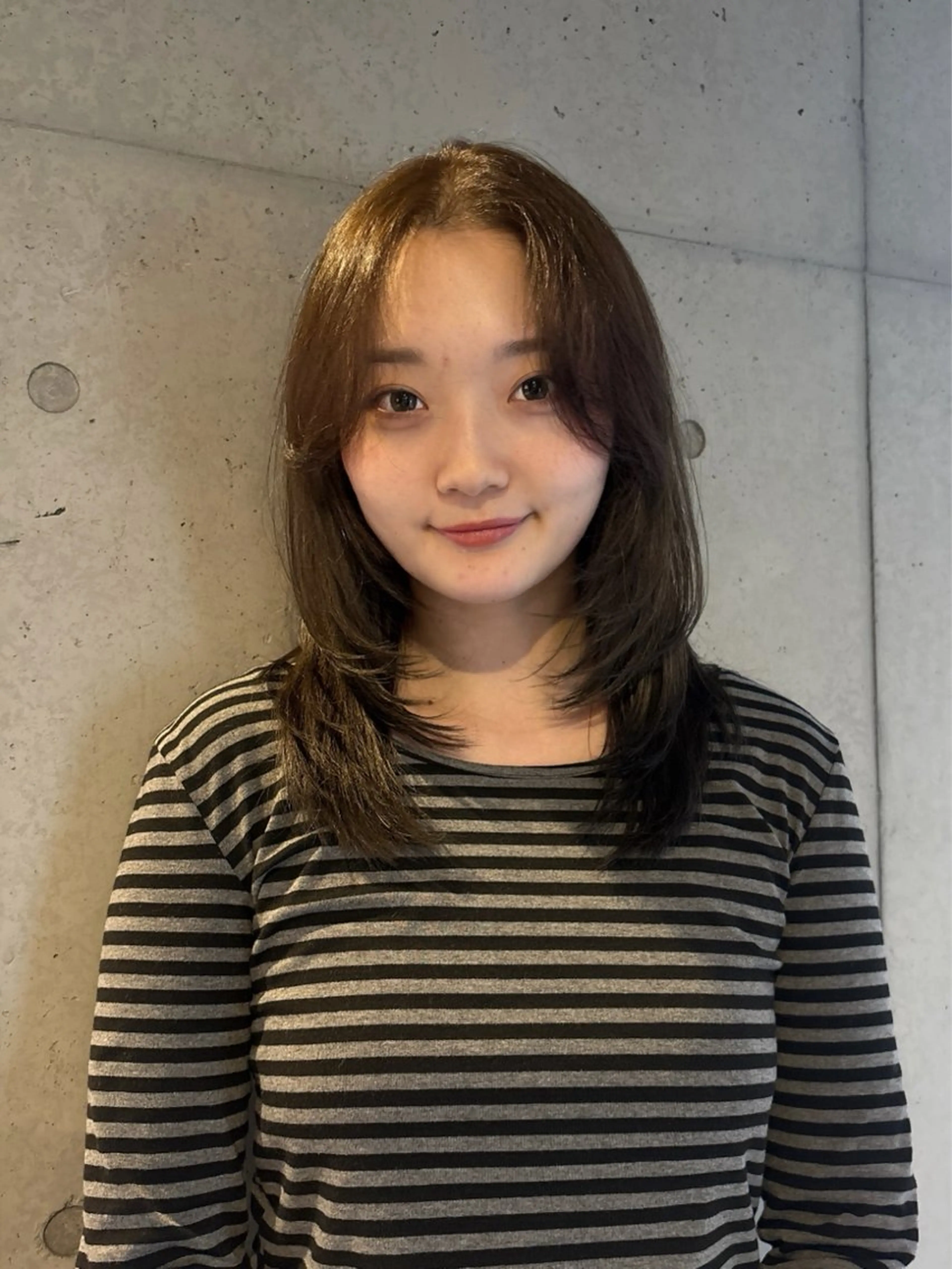 セミロング カラー カット ヘアカラー トリートメント 韓国ヘア/wカラー レイヤー/RIN🎀のヘアスタイル