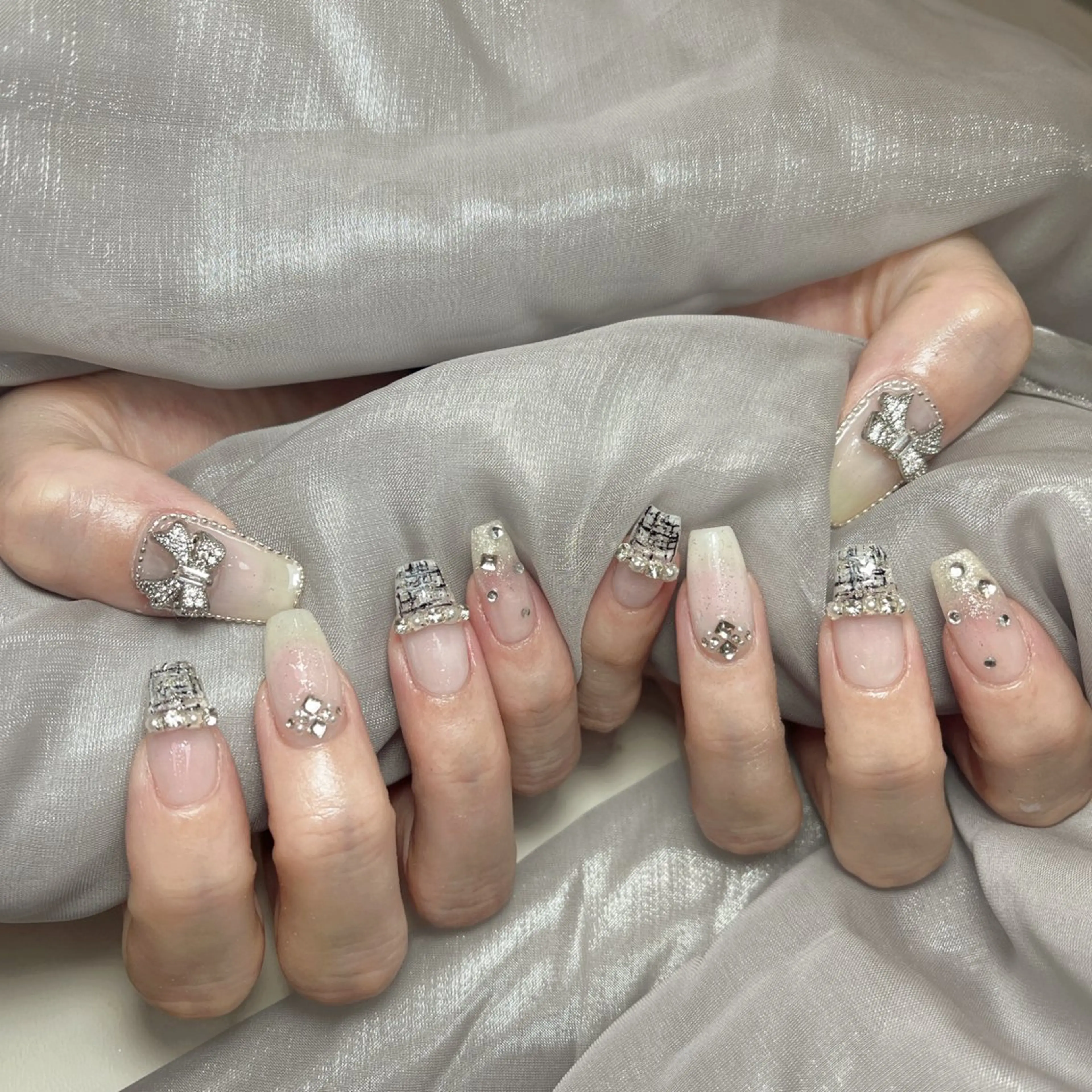 ネイル Glow Nail スカルプ専門店のネイルデザイン