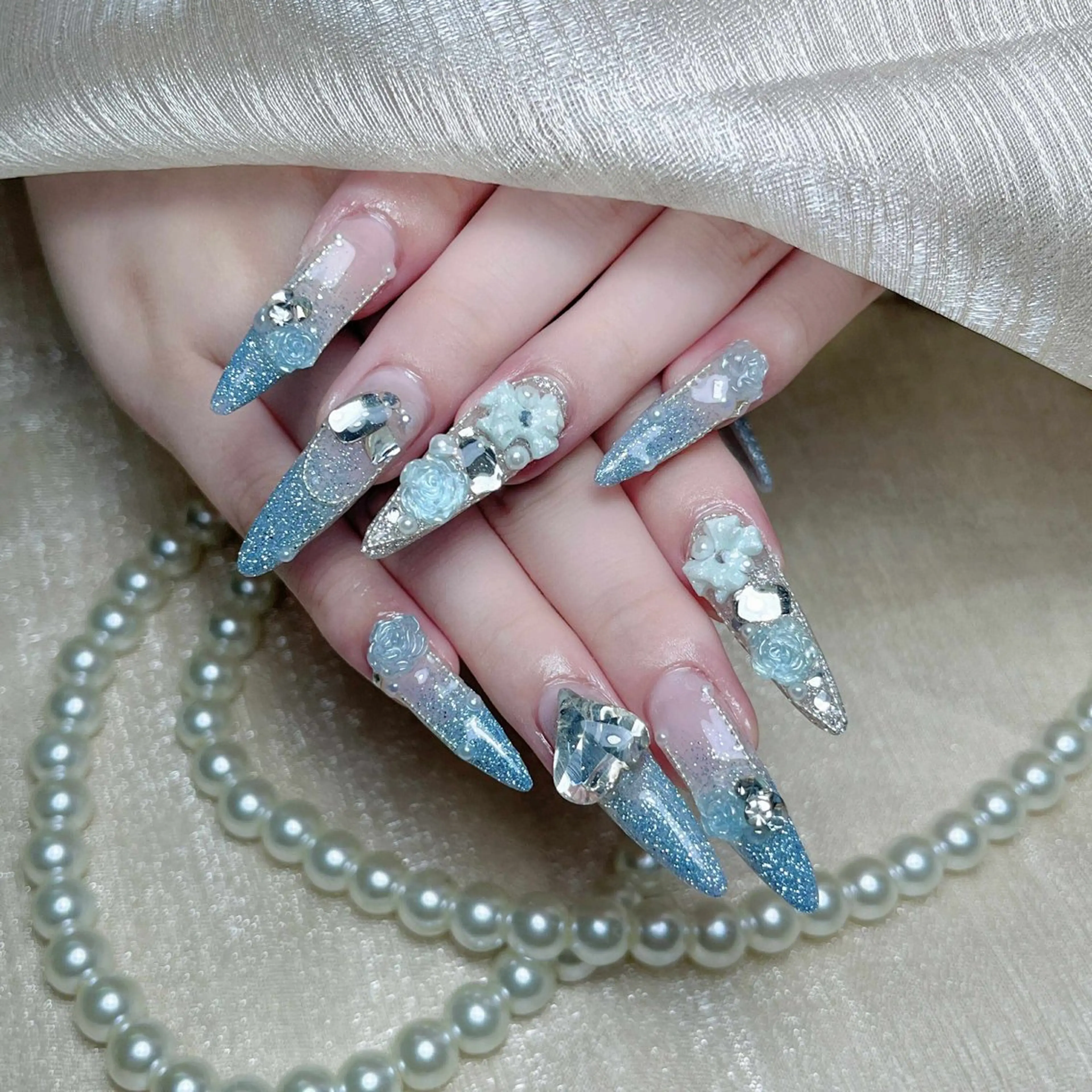 ネイル ハンドネイル Nova Nailのネイルデザイン