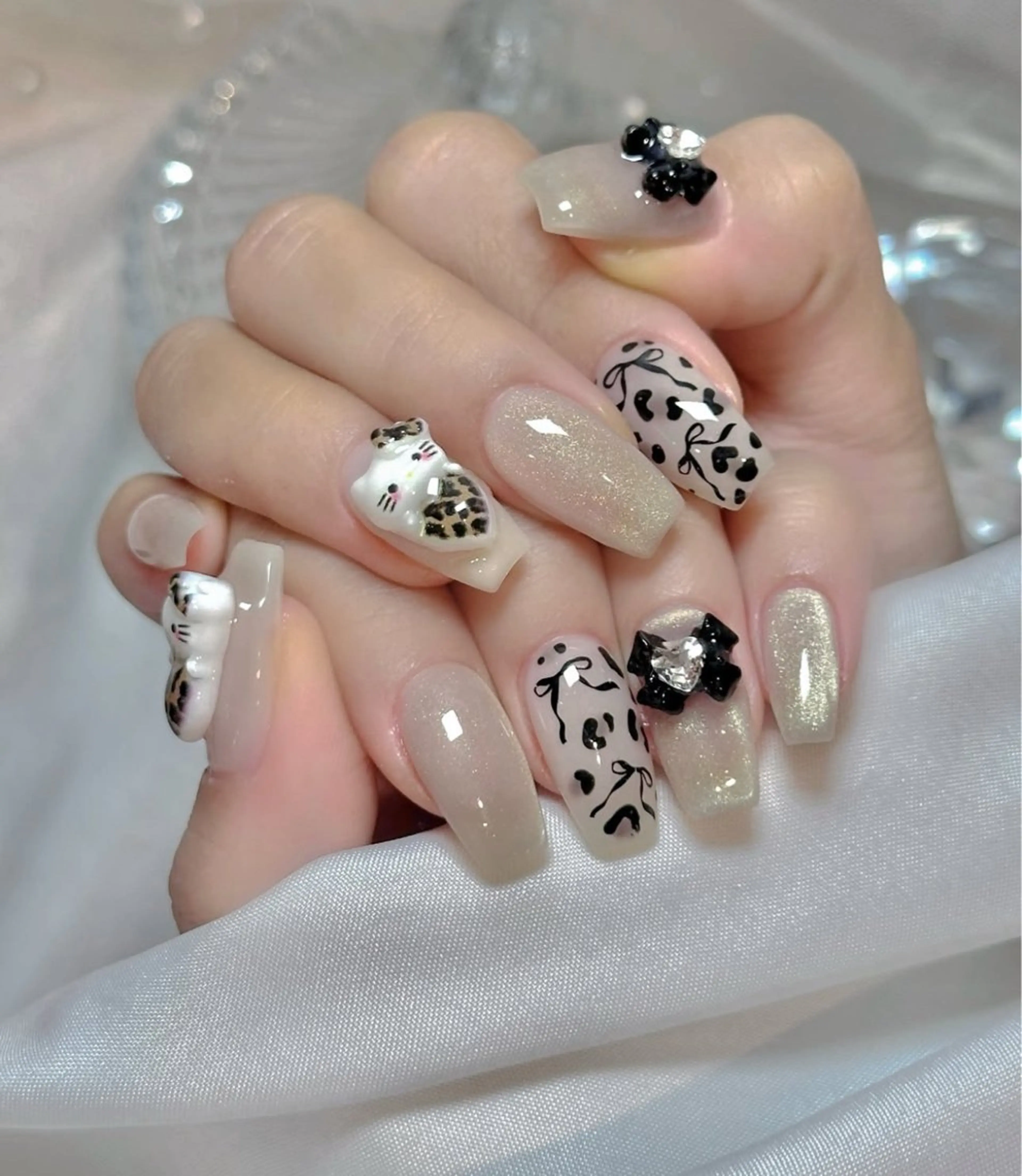 ネイル ボルドー チークネイル 成人式 フレンチネイル グラデーション ハンドネイル Lina nail所属・Lunaa 池袋のネイルデザイン