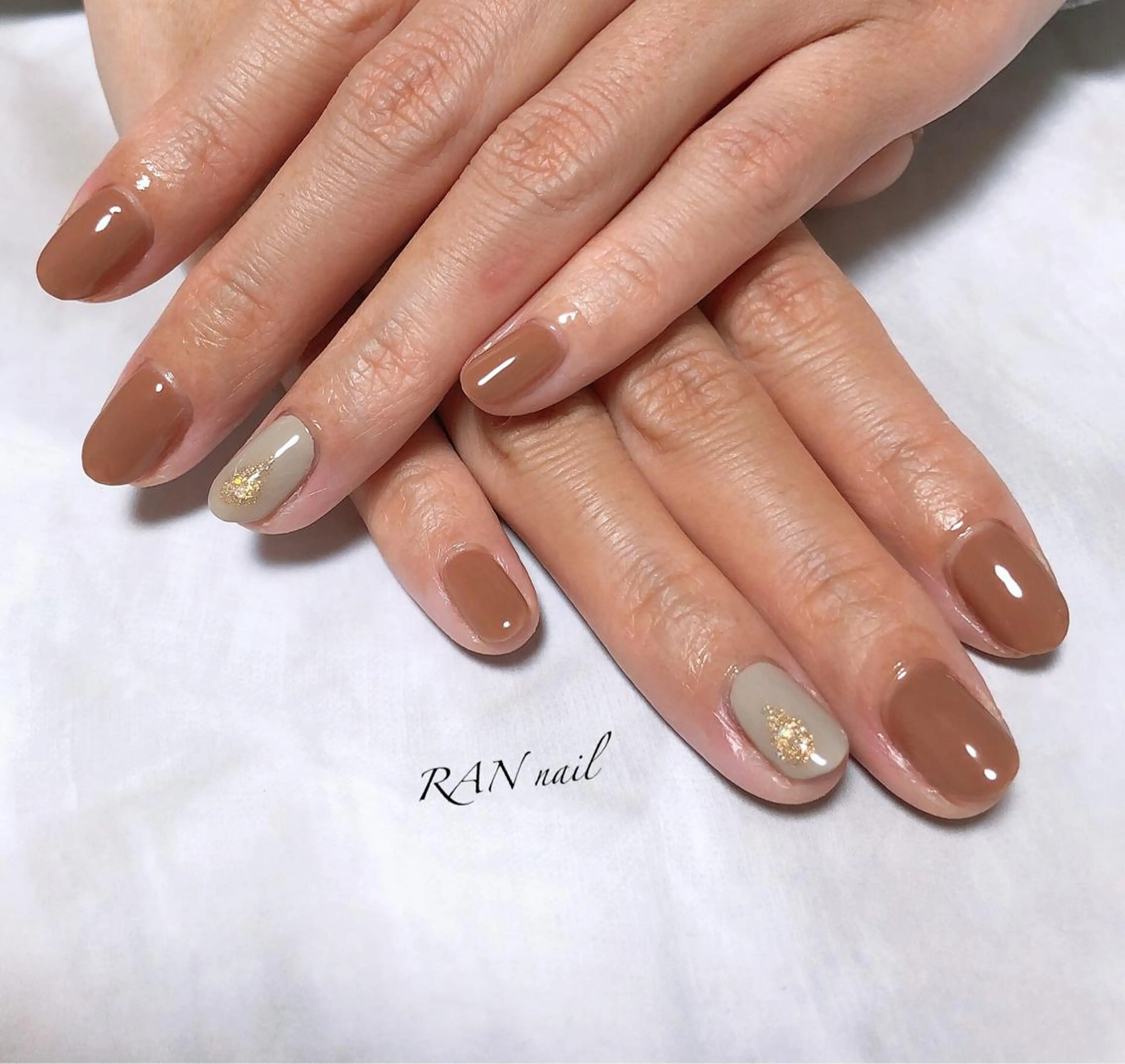 ネイル フラワーネイル フットネイル キラキラネイル ラメ(グリッター) オフィスネイル RAN nailのネイルデザイン