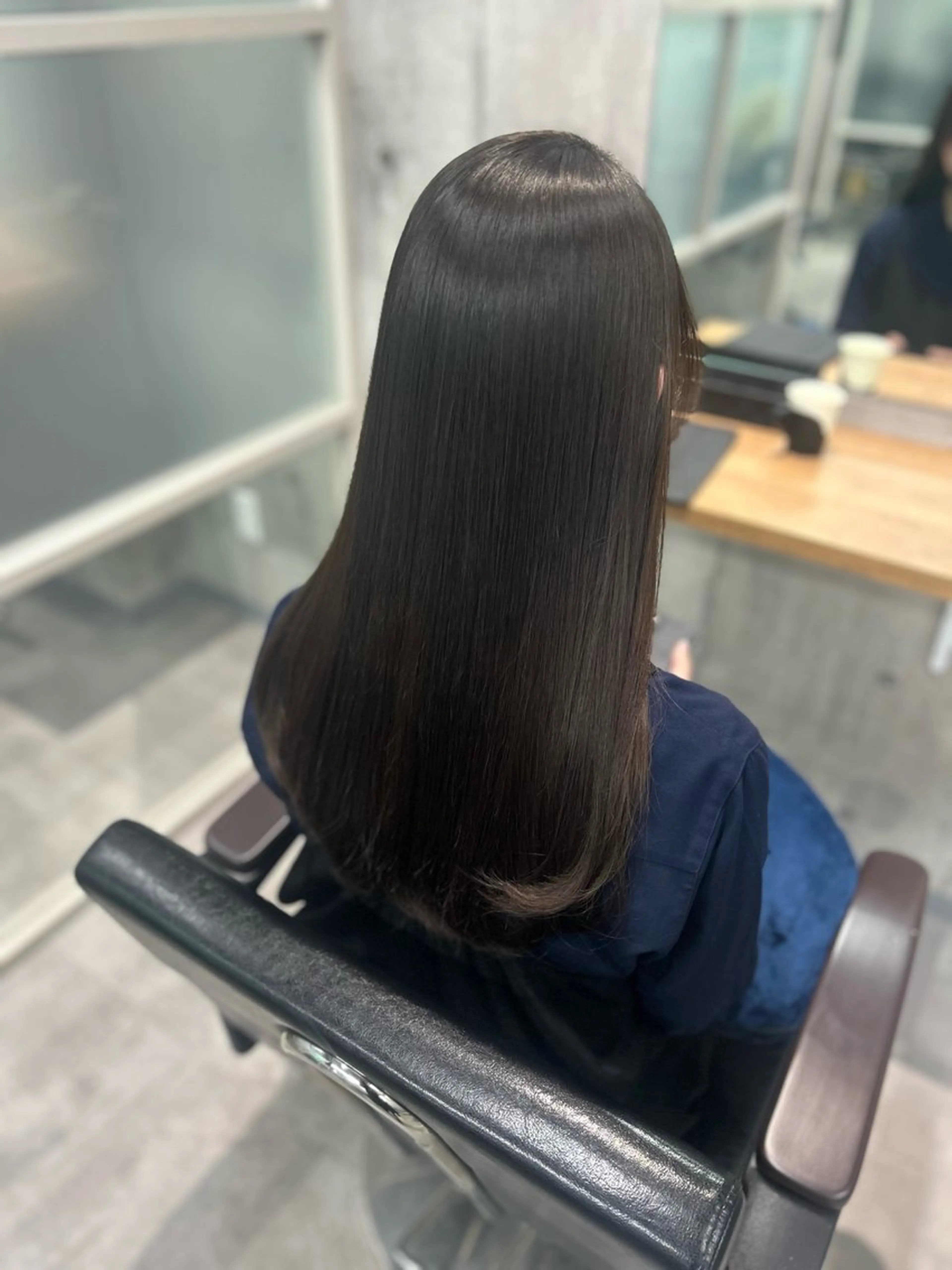 ロング 佐原なつみ ／newi赤羽のヘアスタイル