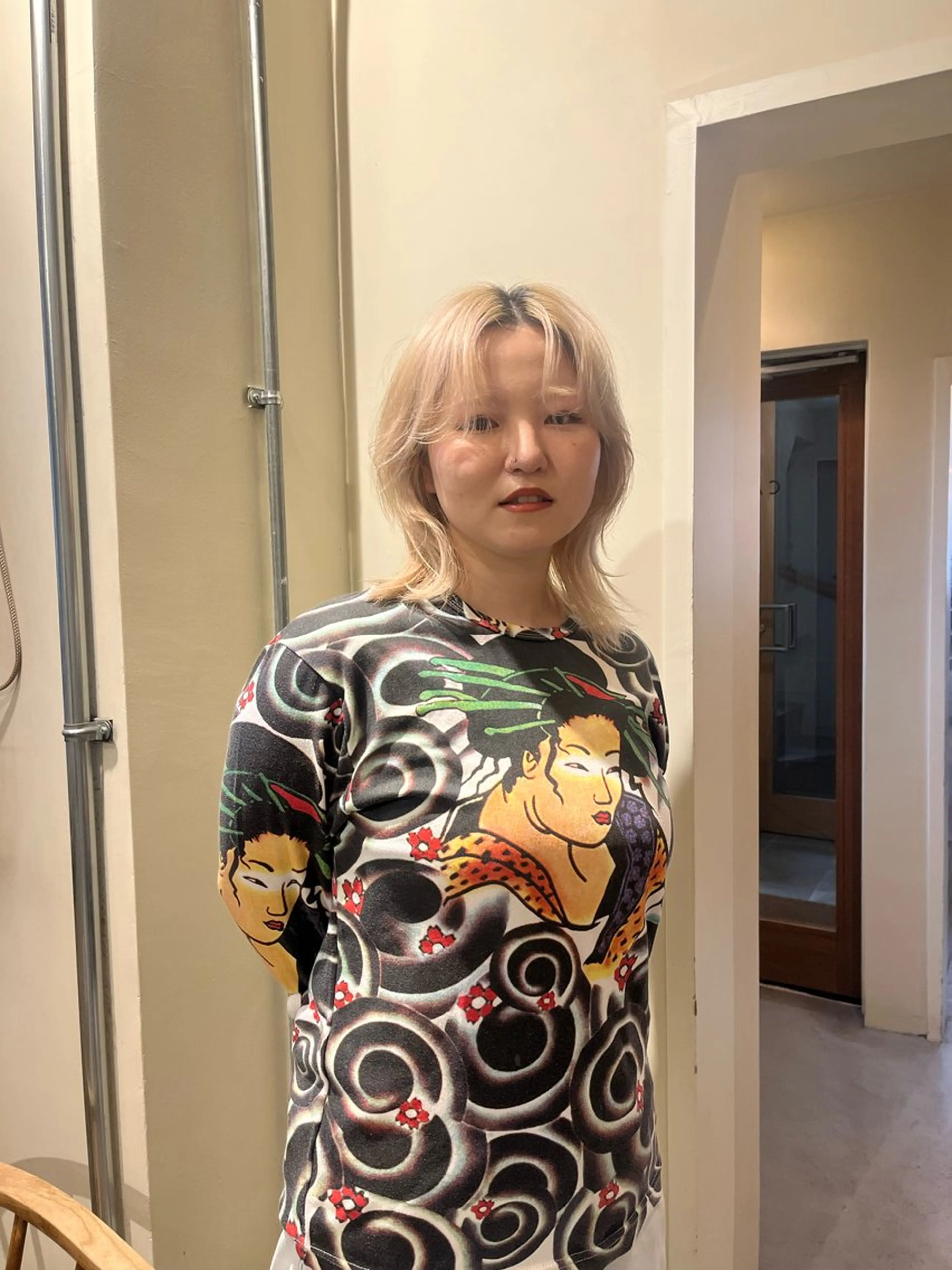 ミディアム カラー カット トリートメント ヘッドスパ ヘアセット 🦮shiori アイドルオタク🦮のヘアスタイル