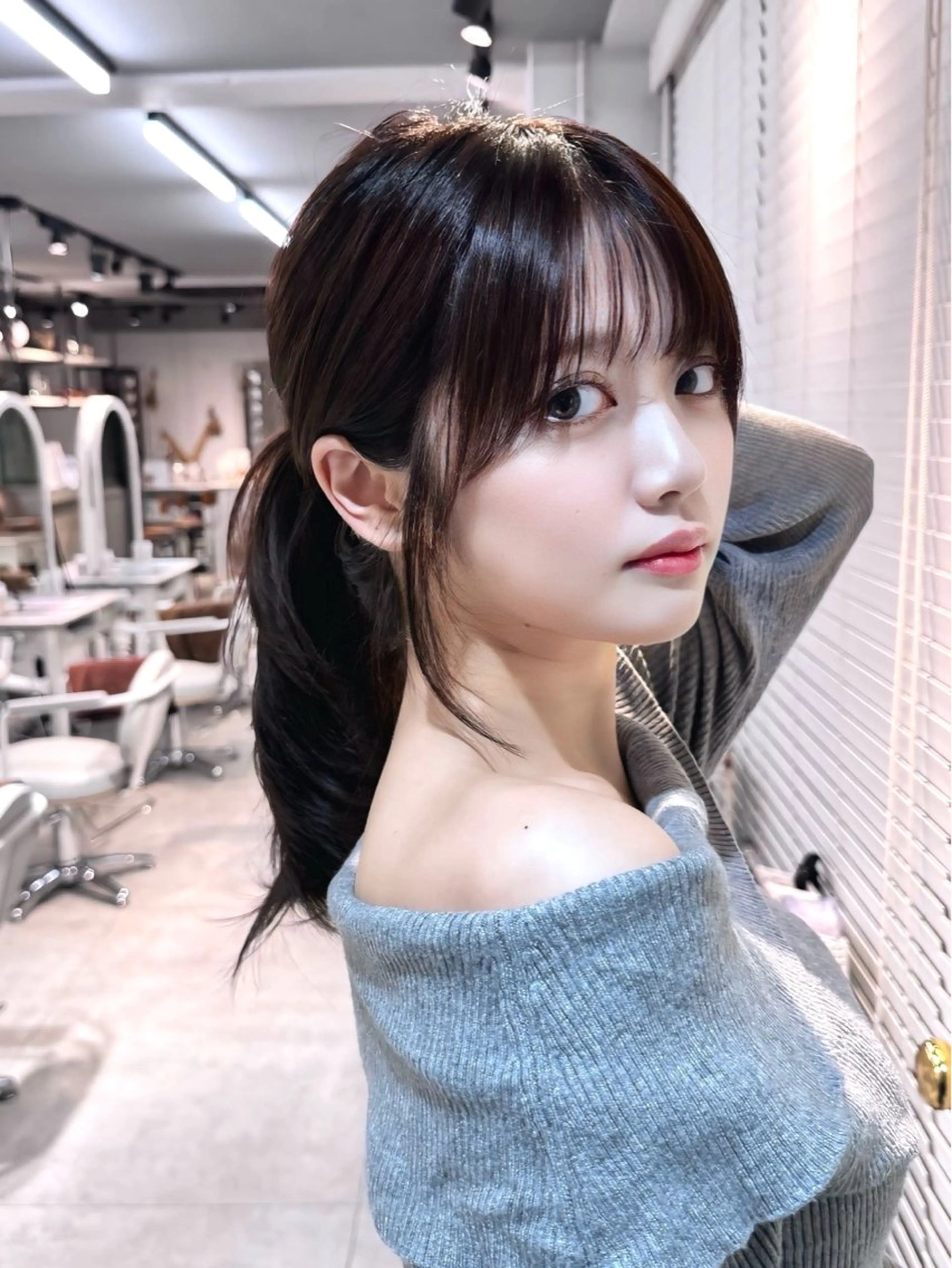 ロング けんけん cachecacheのヘアスタイル