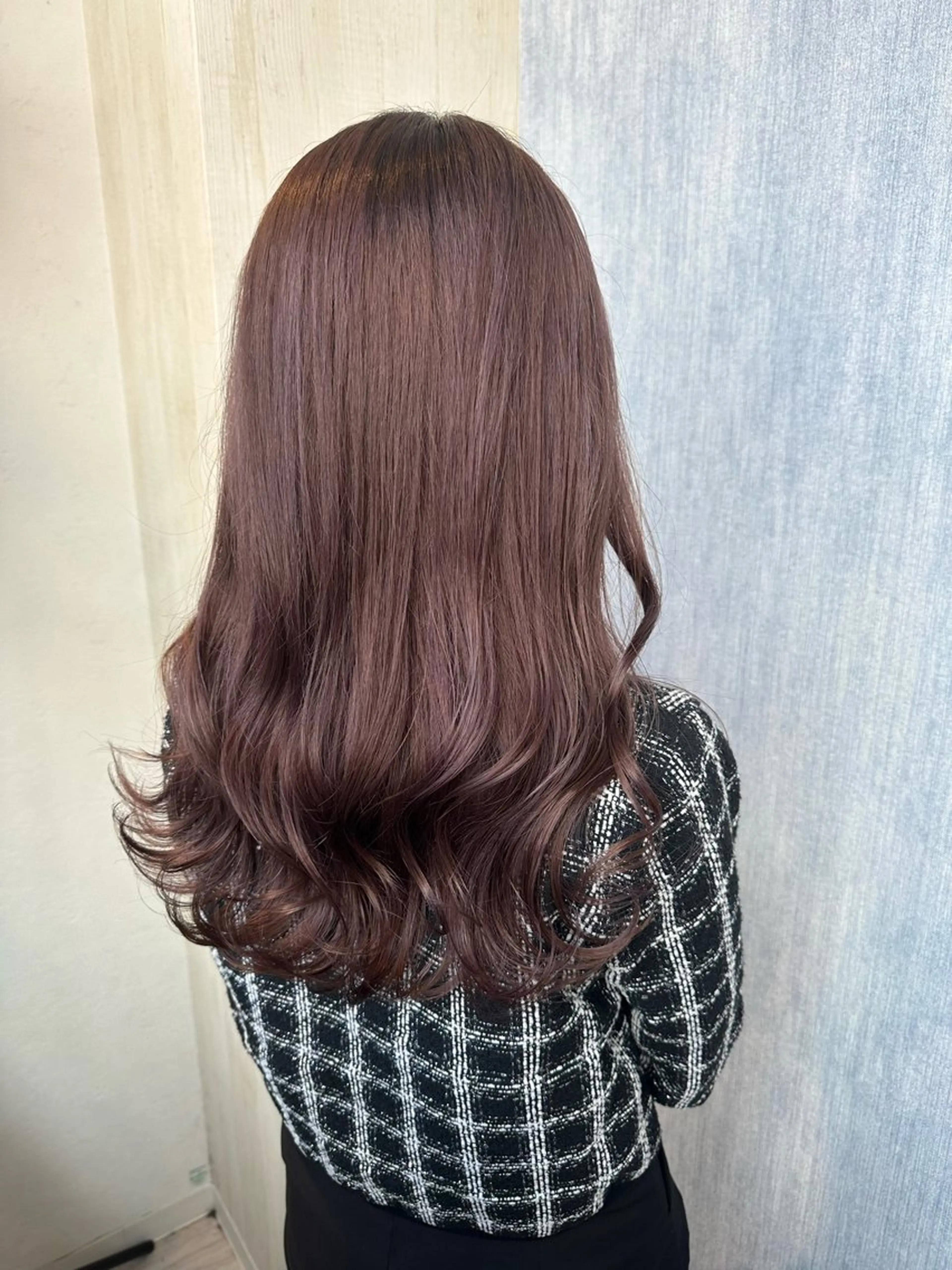 ロング カラー ブラウンカラー ハイライトカラー ピンクカラー ピンクブラウン ハイライト ヘアカラー トリートメント 💓永坂　美由紀💓 Aujuaソムリエのヘアスタイル