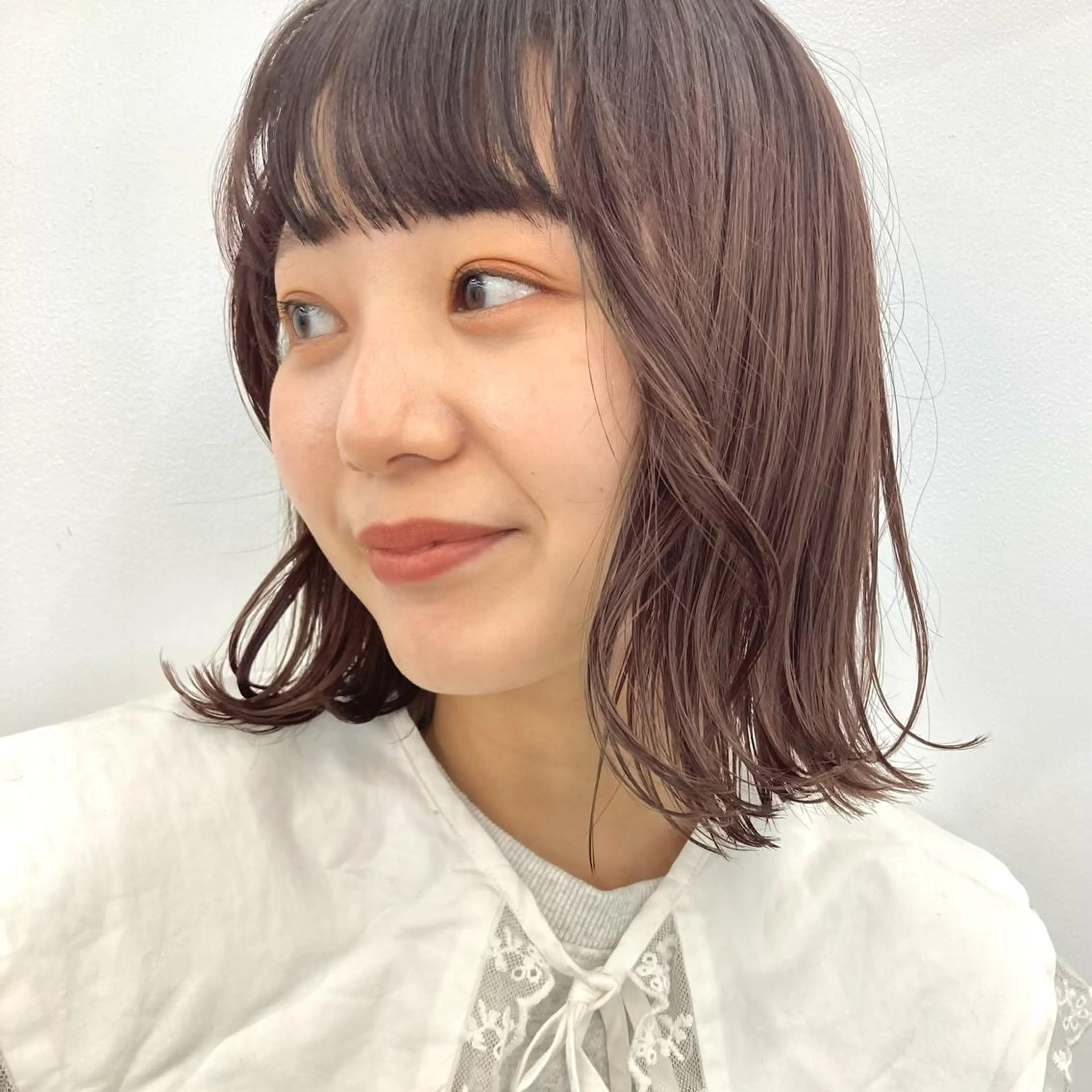 ミディアム カラー 暖色/艶髪/ボブ/ ショート/Ayaのヘアスタイル