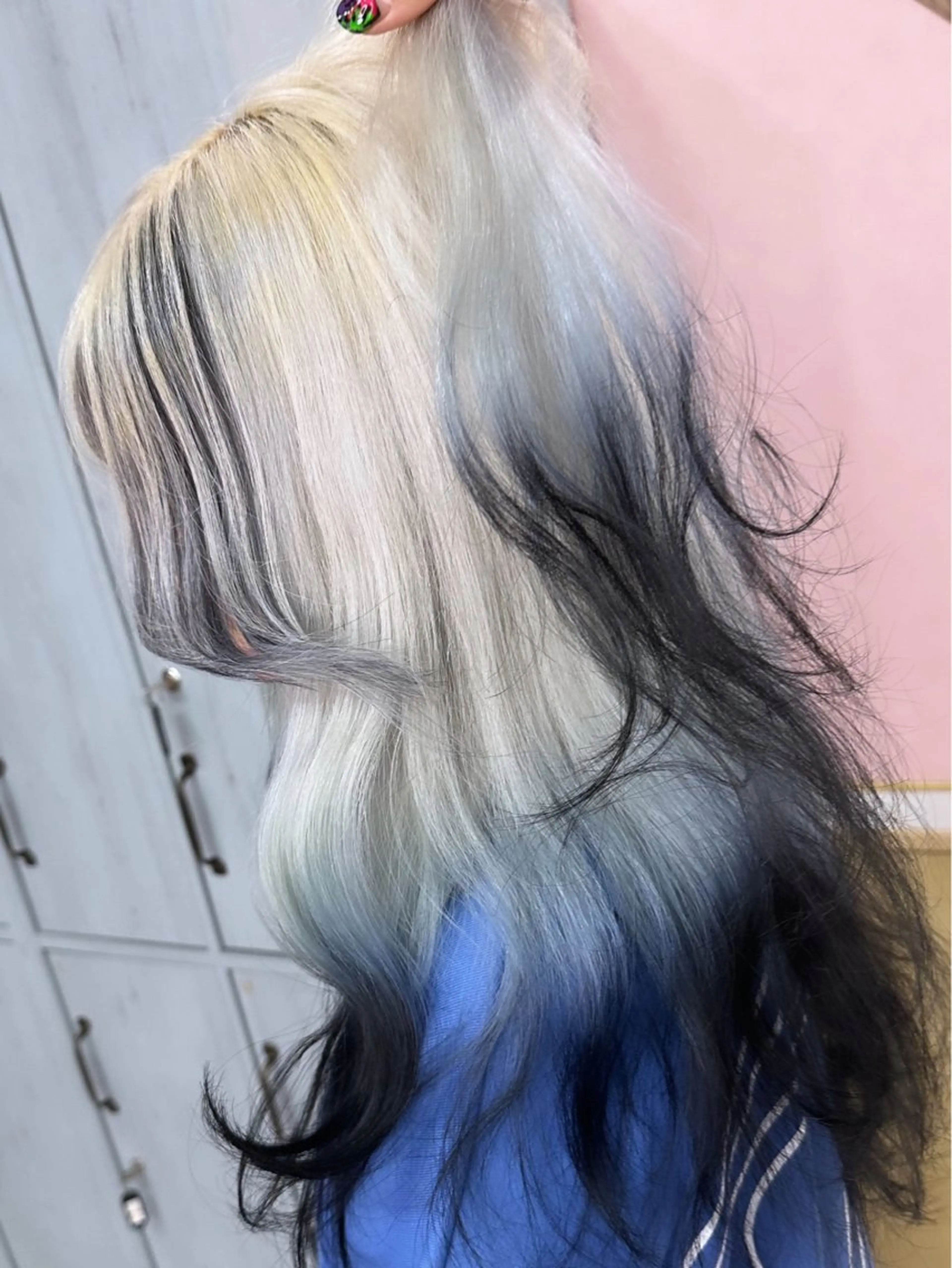 セミロング カラー ✨色落ちまで可愛い✨ MANATO🎨🌈のヘアスタイル