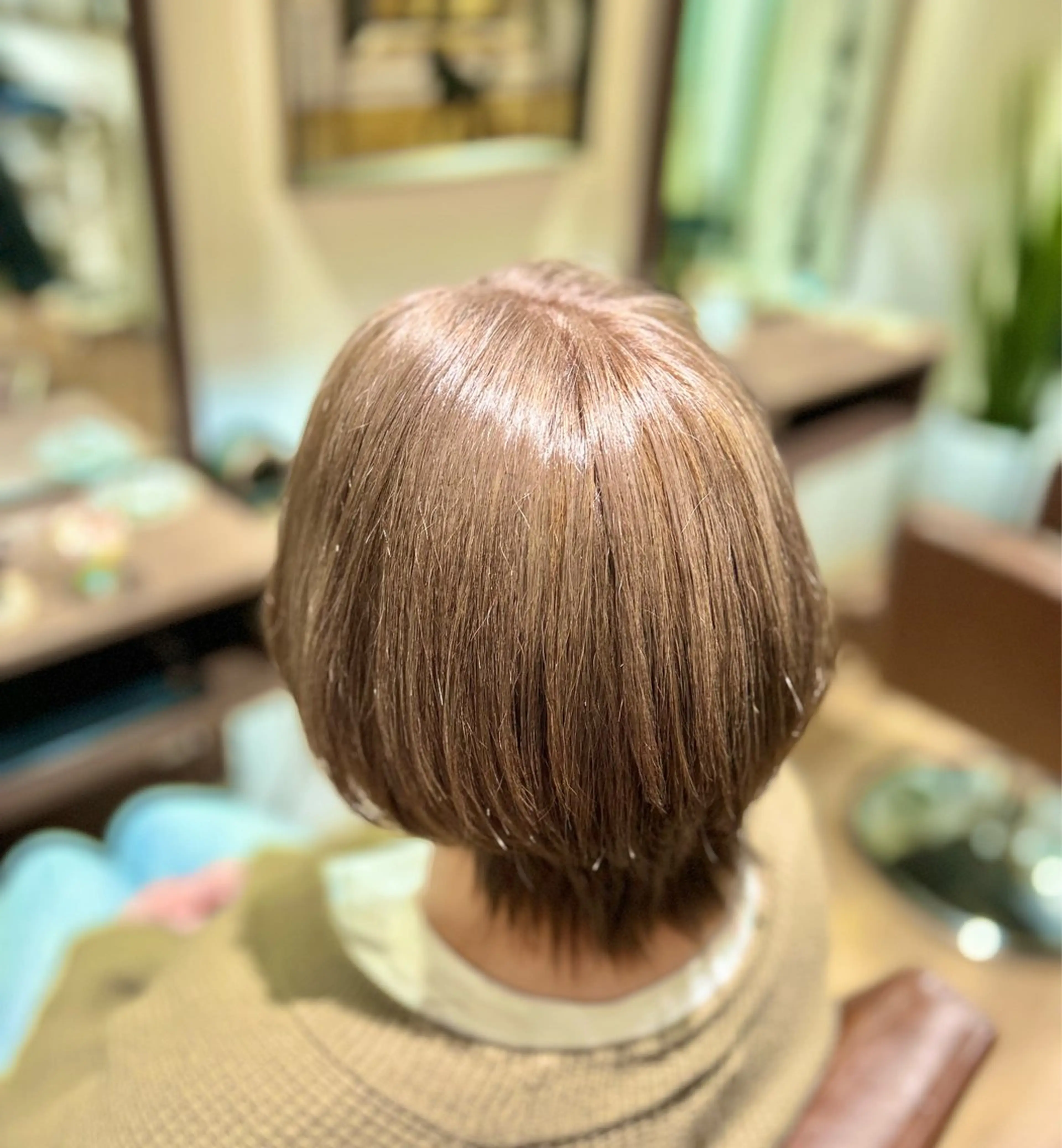 ミディアム YUZA grow hair 【ユーザ グロウ ヘア】所属・縮毛矯正/似合わせ カット/伊藤はるかのヘアスタイル