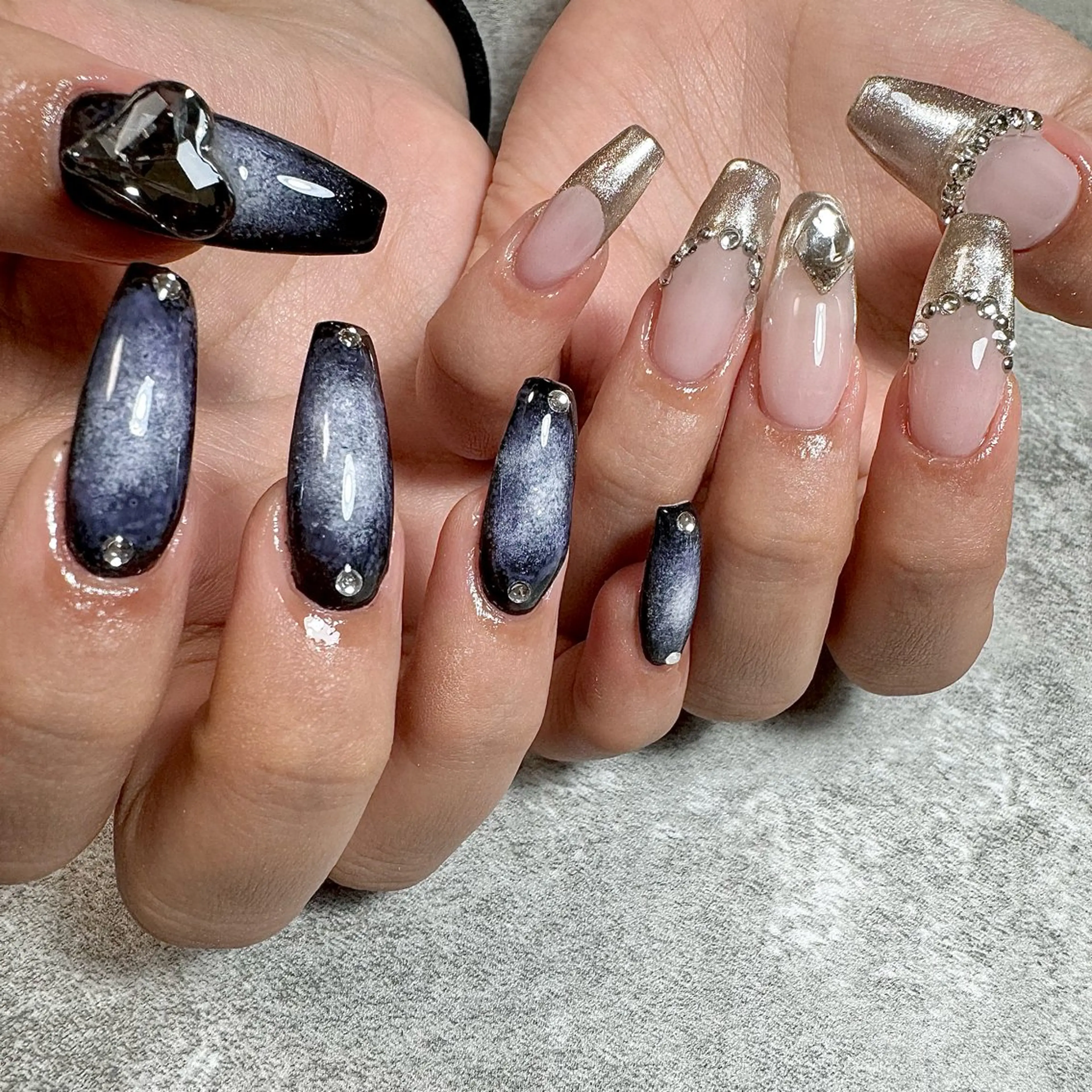 ネイル ハンドネイル フットネイル nakajima kuraraのネイルデザイン